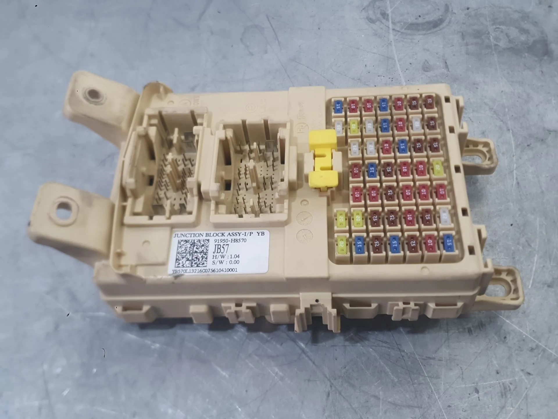 Caja Reles / Fusibles para Kia Stonic (Yb)