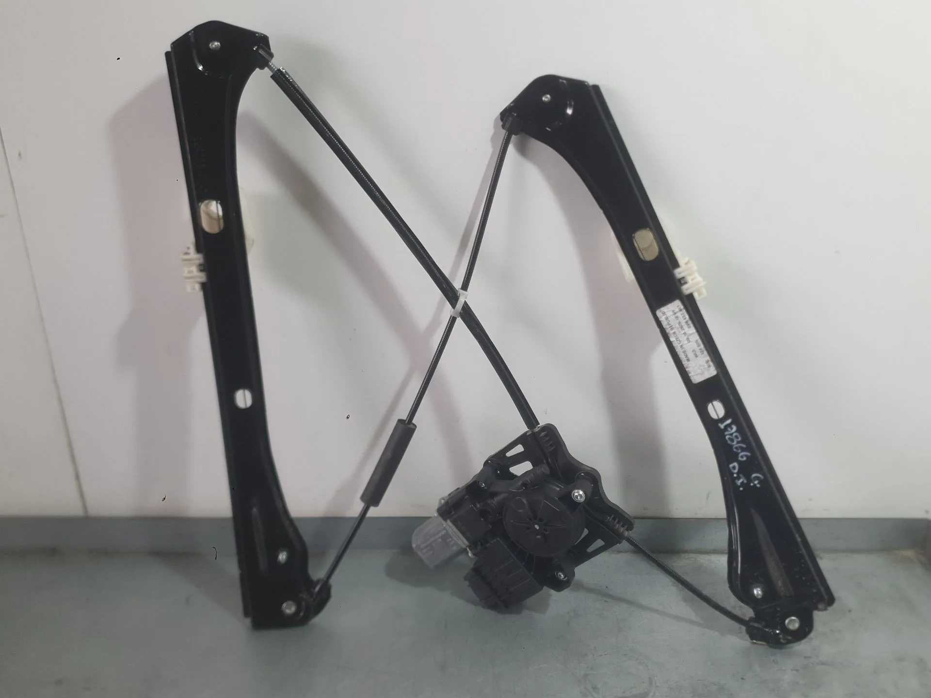 Elevalunas Delantero Izquierdo para Skoda Fabia Iv (Pj3)