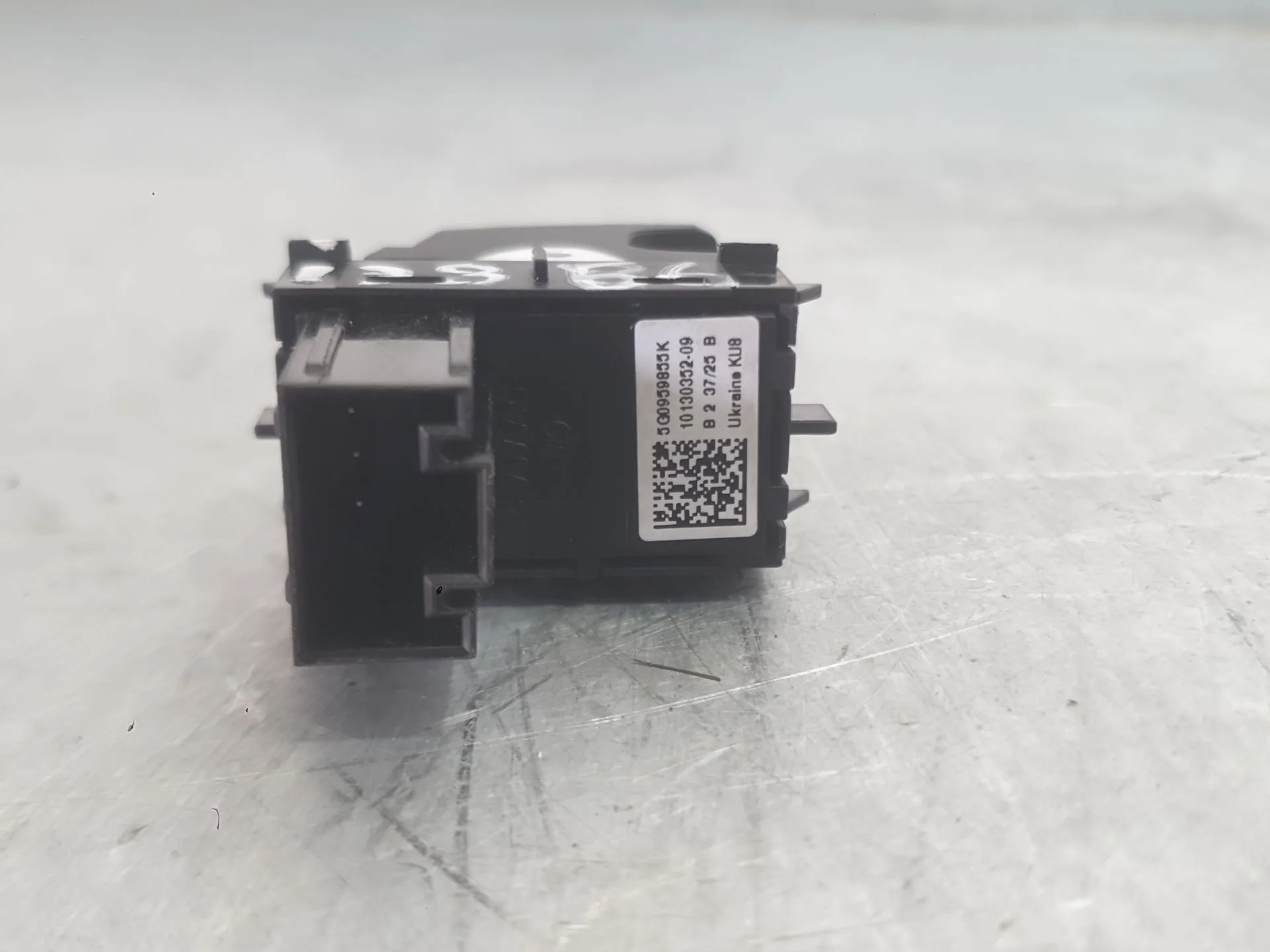 Mando Elevalunas Trasero Izquierdo para Skoda Fabia Iv (Pj3)