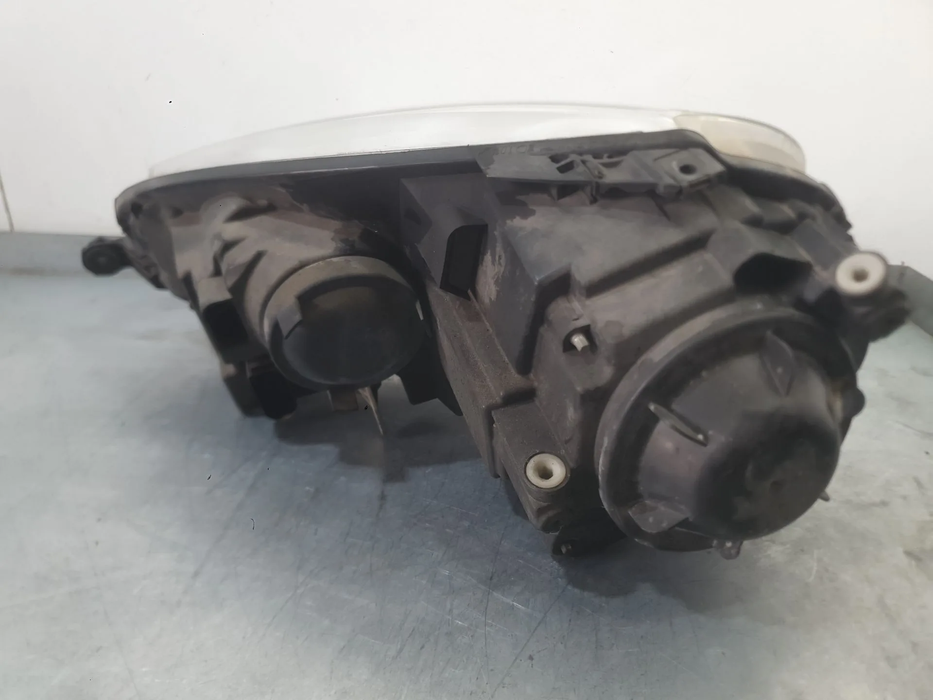 Faro Derecho para Volkswagen Golf V (1K1)