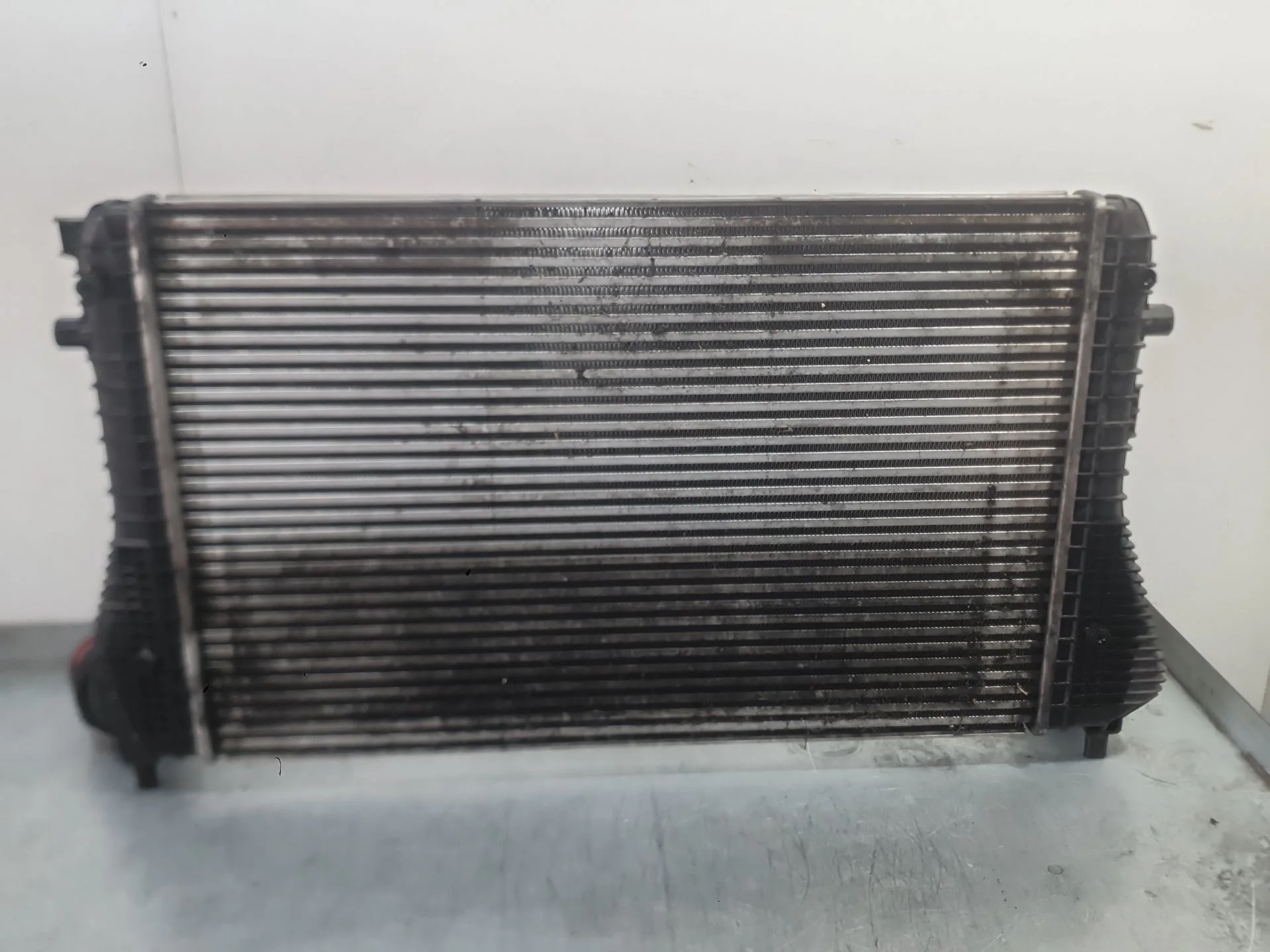 Intercooler para Volkswagen Golf V (1K1)
