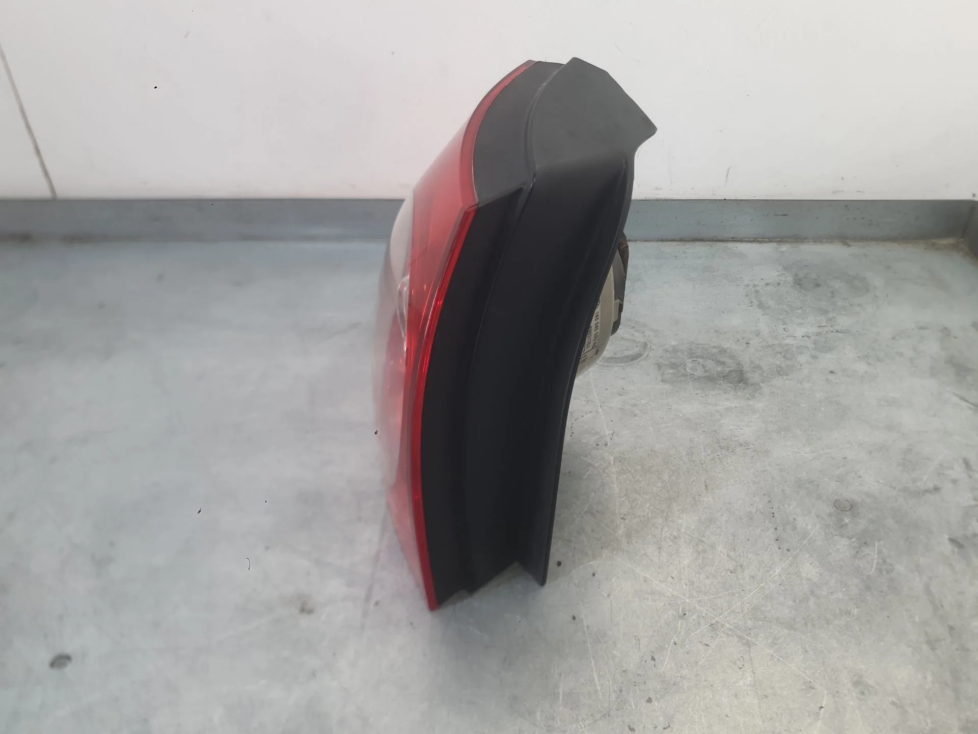 Piloto Trasero Izquierdo Exterior para Volkswagen Golf V (1K1)