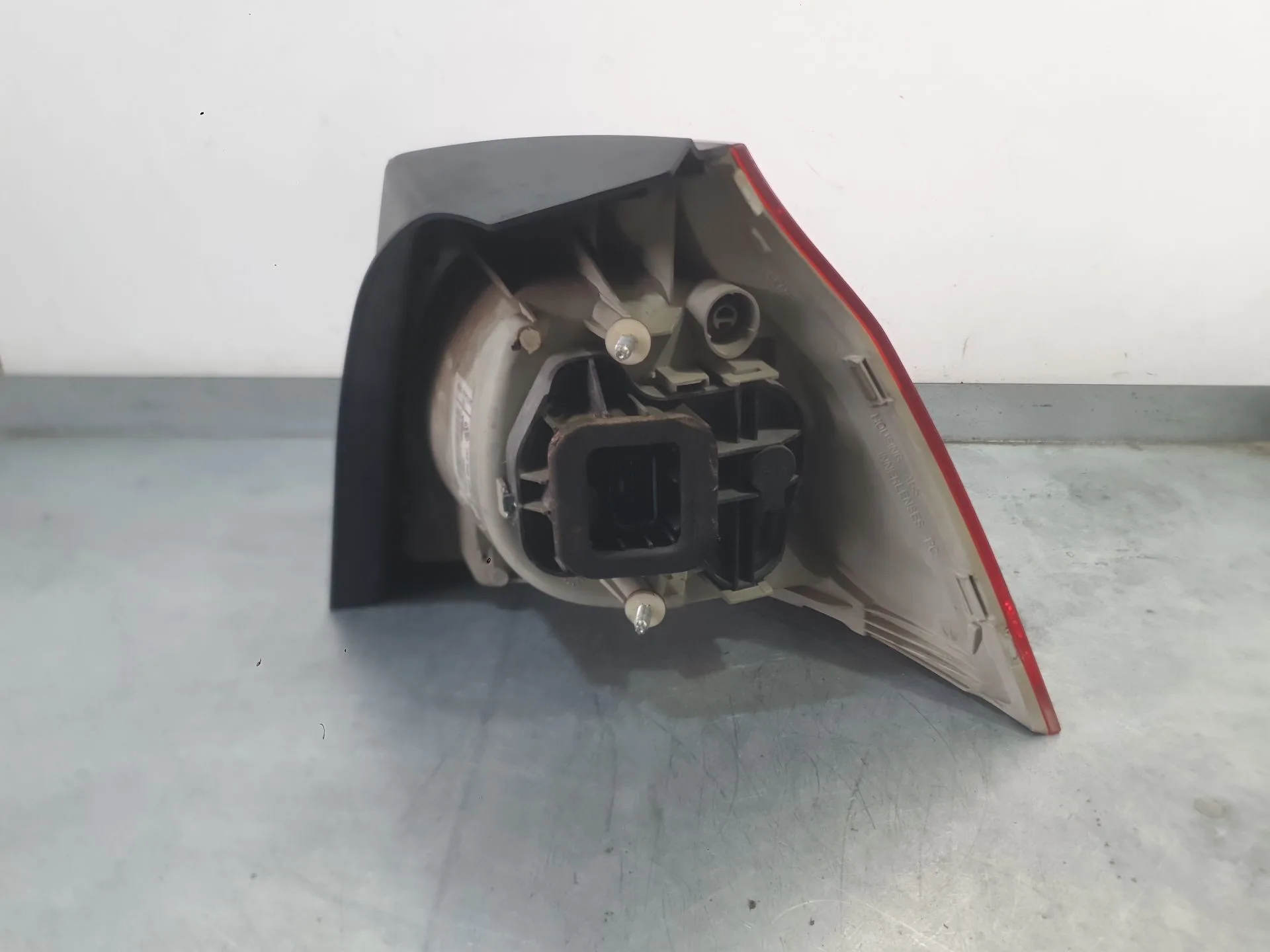 Piloto Trasero Izquierdo Exterior para Volkswagen Golf V (1K1)