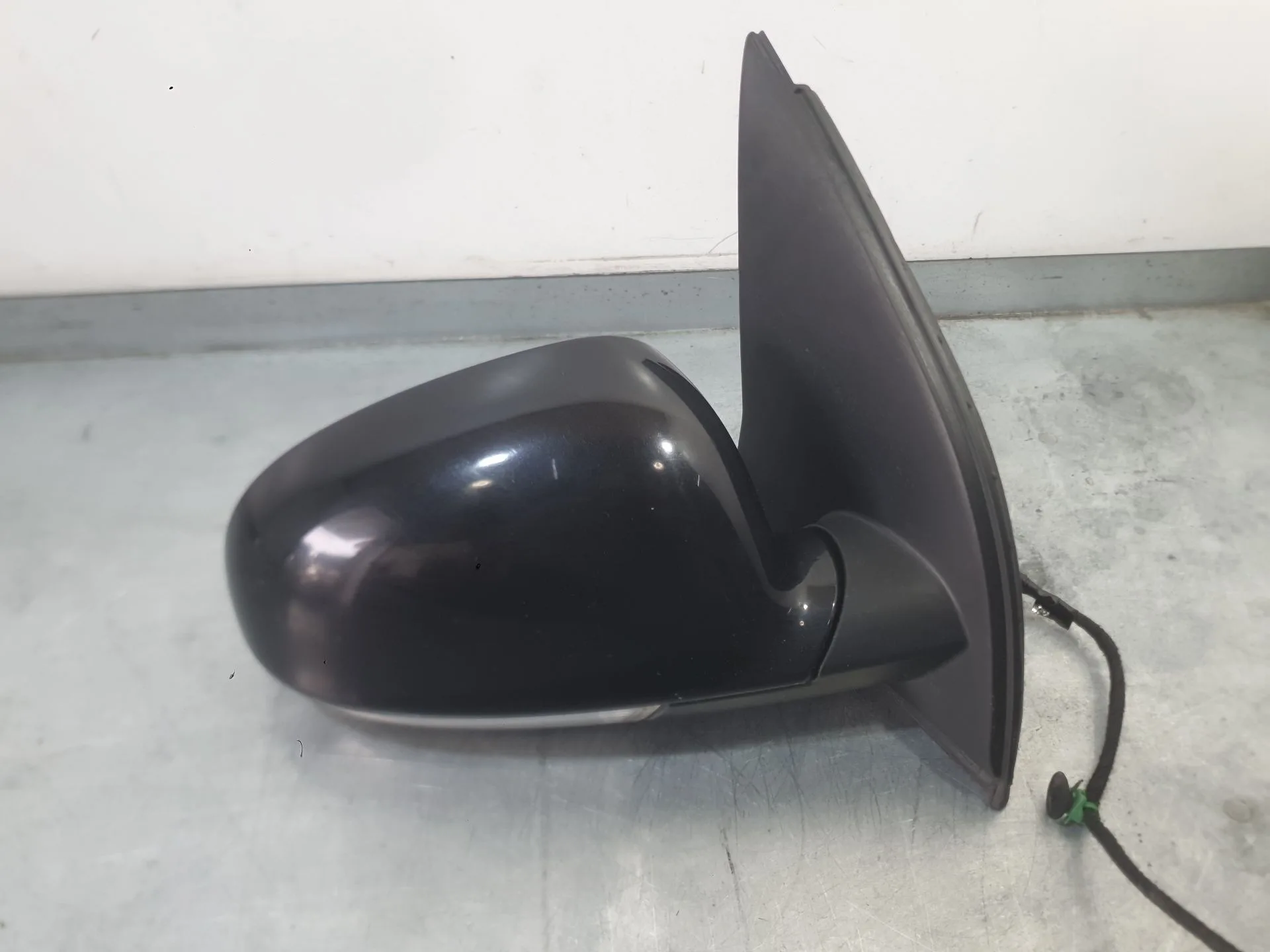 Retrovisor Derecho para Volkswagen Golf V (1K1)
