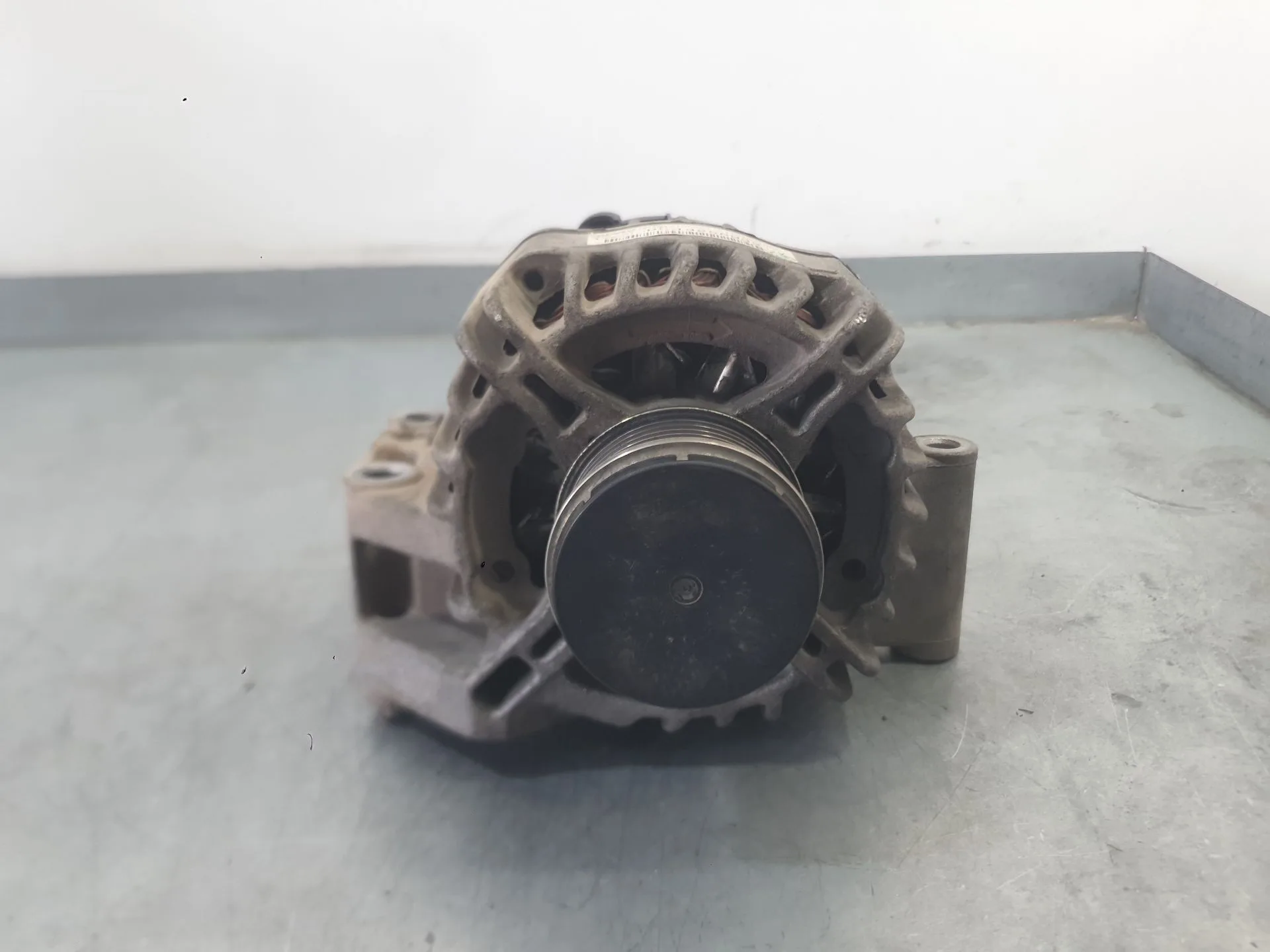 Alternador para Opel Corsa D (S07)