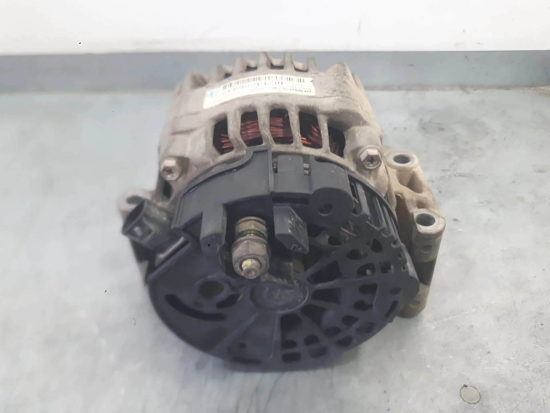 Alternador para Opel Corsa D (S07)