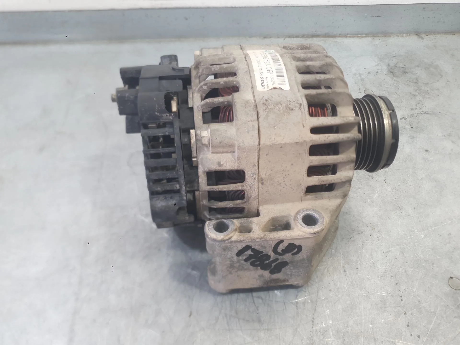 Alternador para Opel Corsa D (S07)