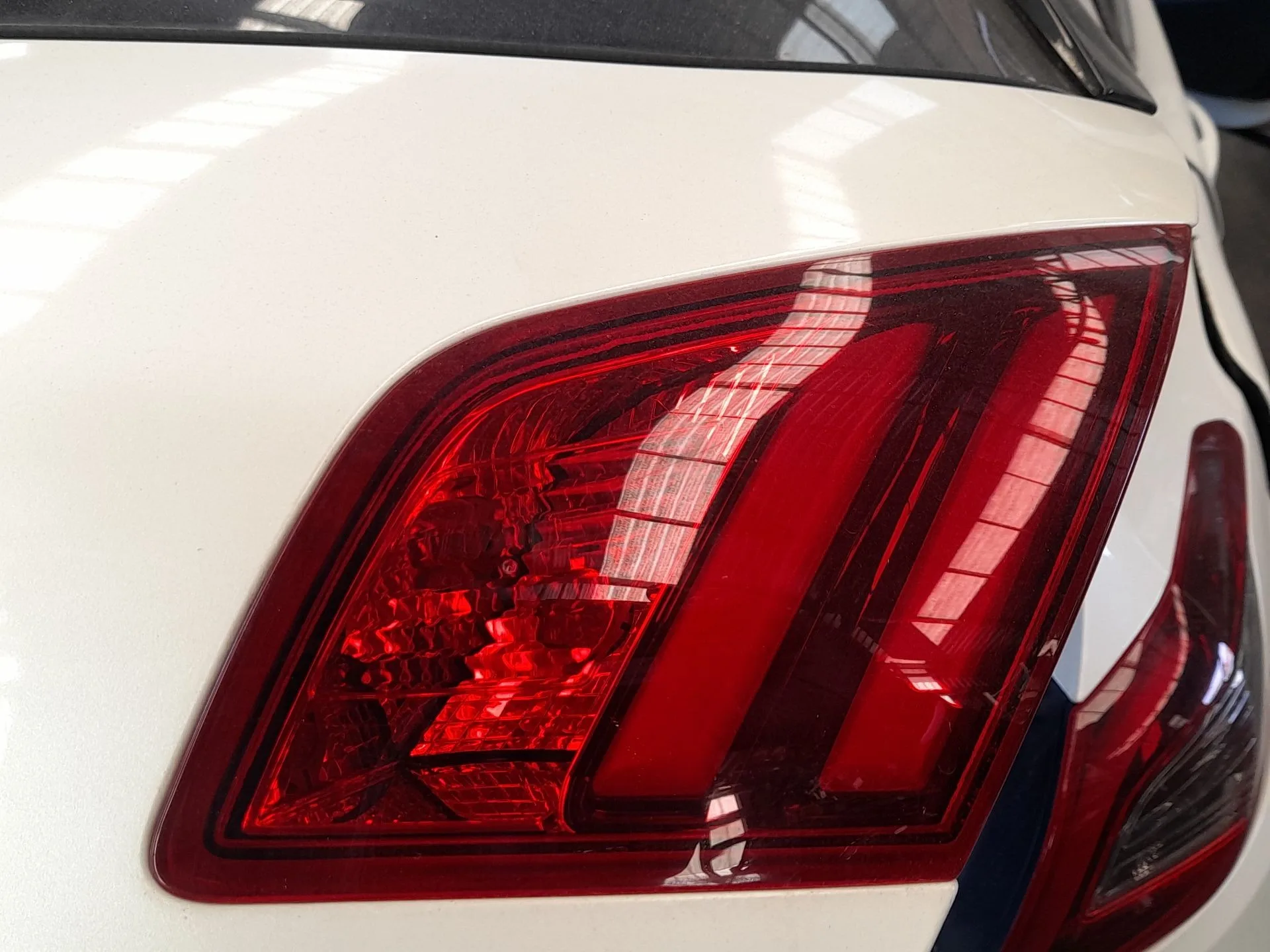 Piloto Trasero Derecho Interior para Peugeot 308 Ii (Lb_, Lp_, Lw_, Lh_, L3_)
