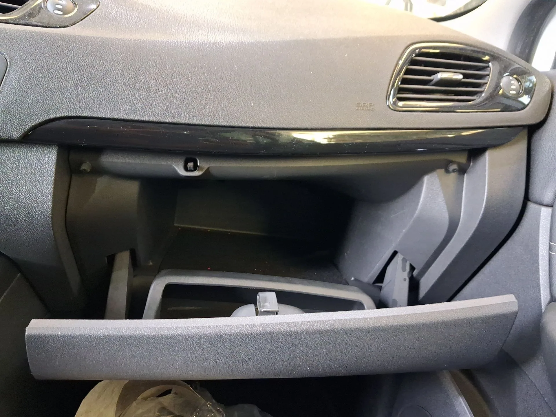 Guantera para Renault Grand Scenic Iii (Jz0/1_)