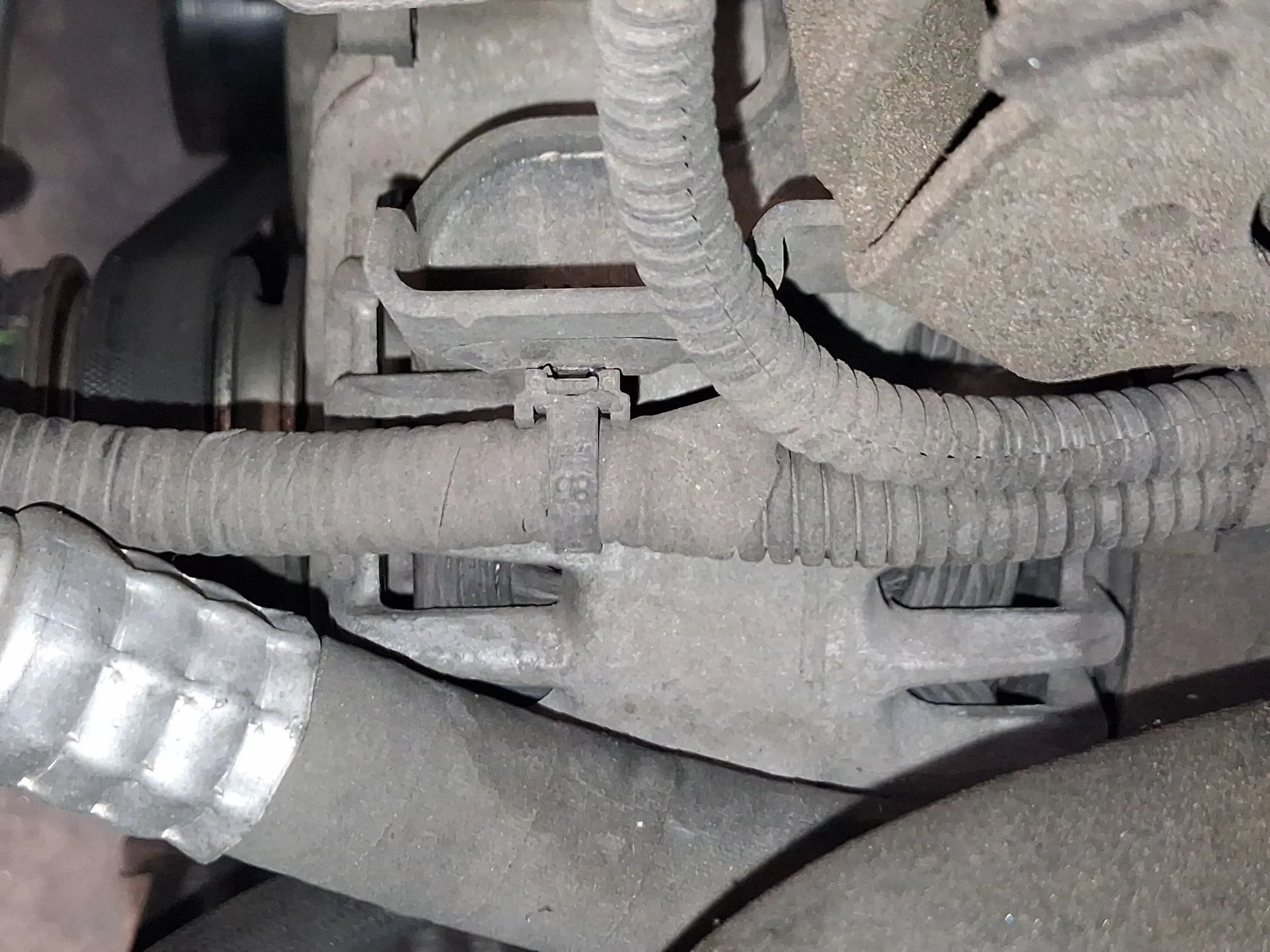 Alternador para Mercedes-Benz Citan Furgoneta/Monovolumen (W415)