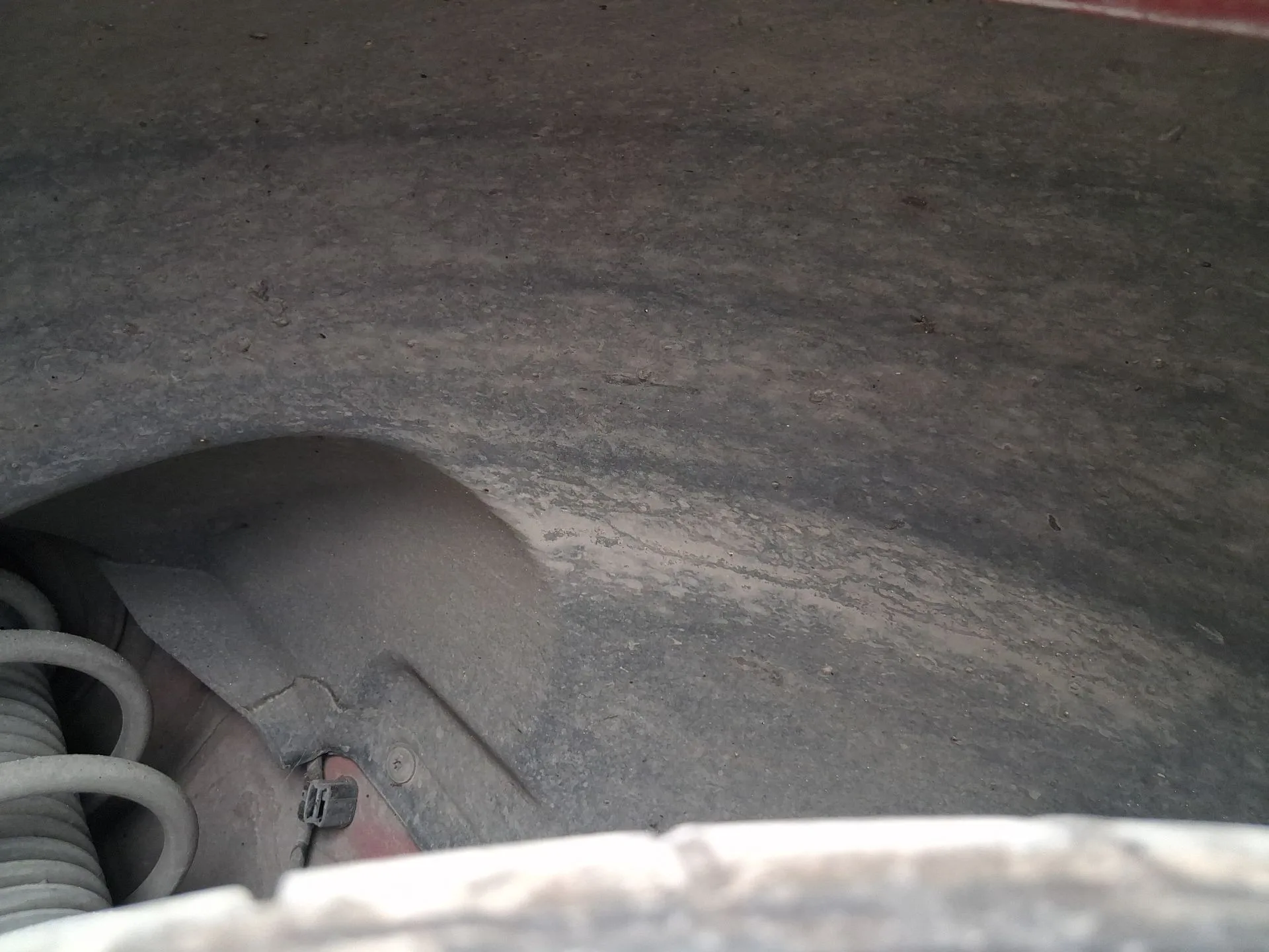 Plastico Pase Rueda Del. Izq. para Seat Ibiza Iv (6J5, 6P1)