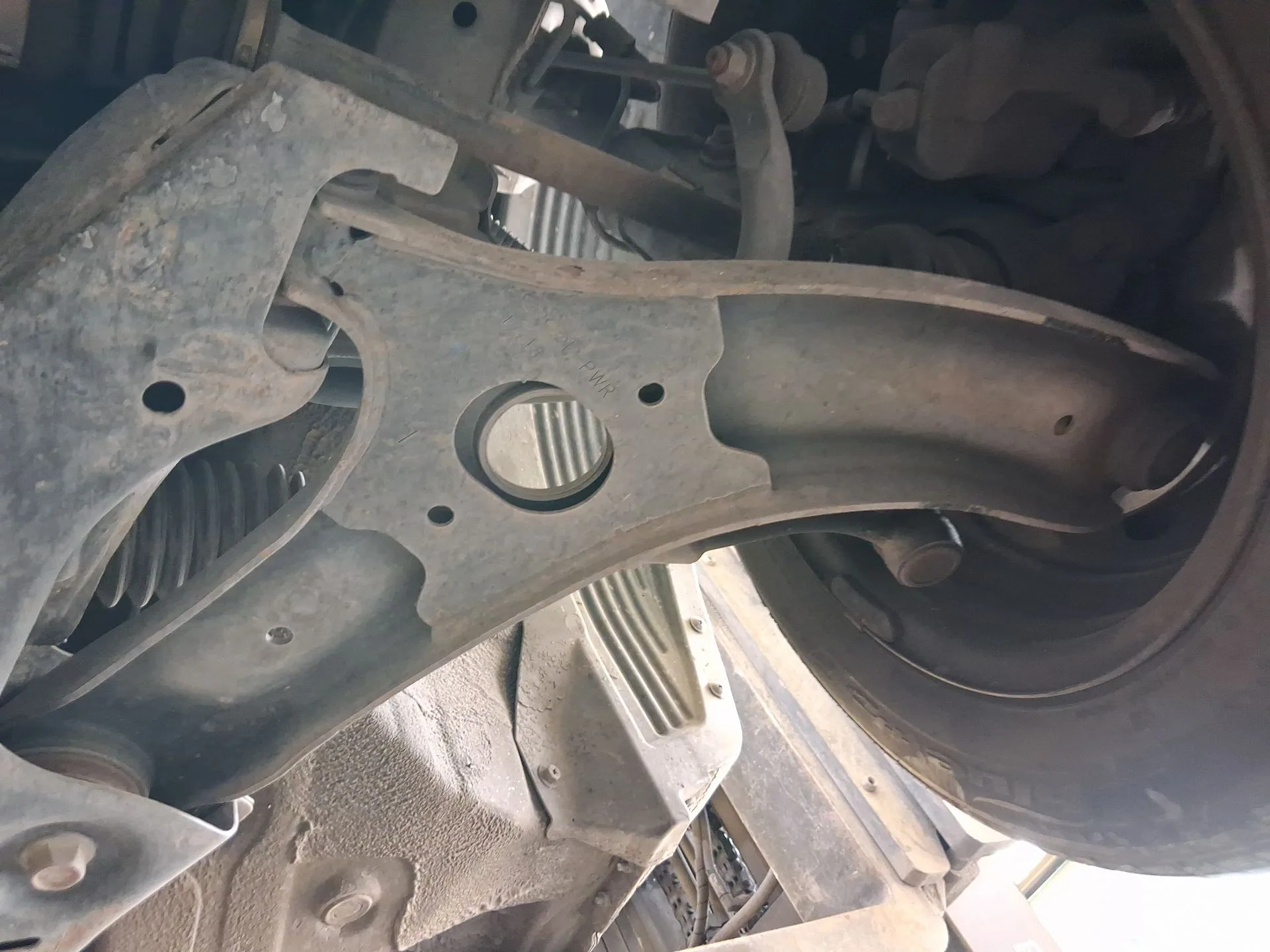 Brazo Suspension Inferior Delantero Izquierdo para Hyundai I20 I (Pb, Pbt)