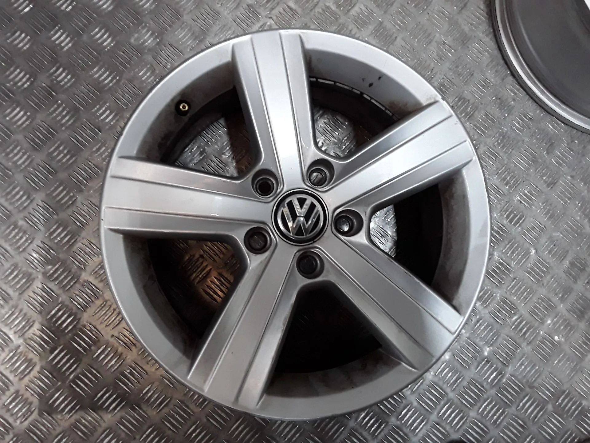 Juego Llantas Aluminio para Volkswagen Golf Sportsvan Vii (Am1, An1)