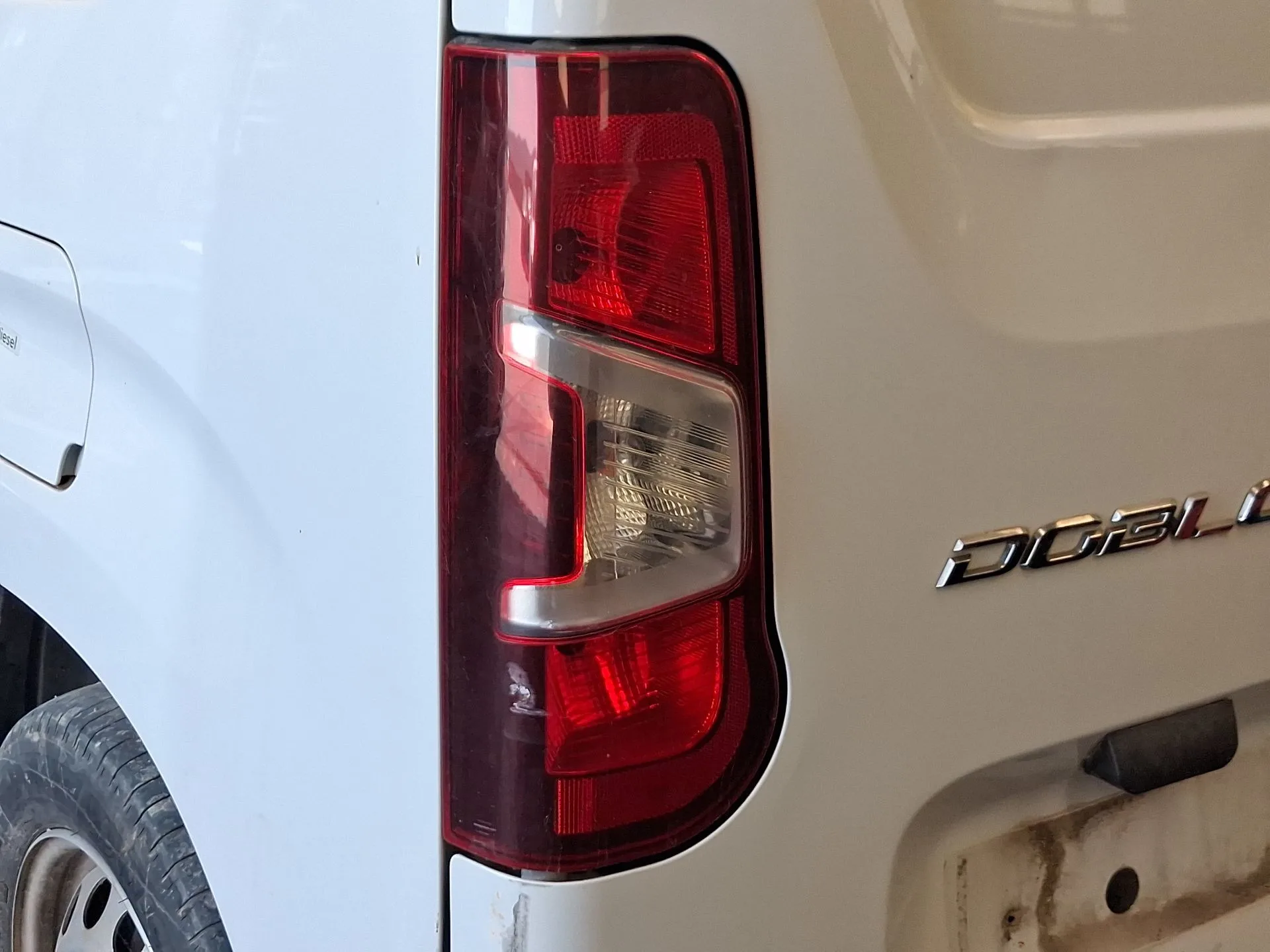 Piloto Trasero Izquierdo para Fiat Doblo Furgoneta/Monovolumen (510_, 511_)