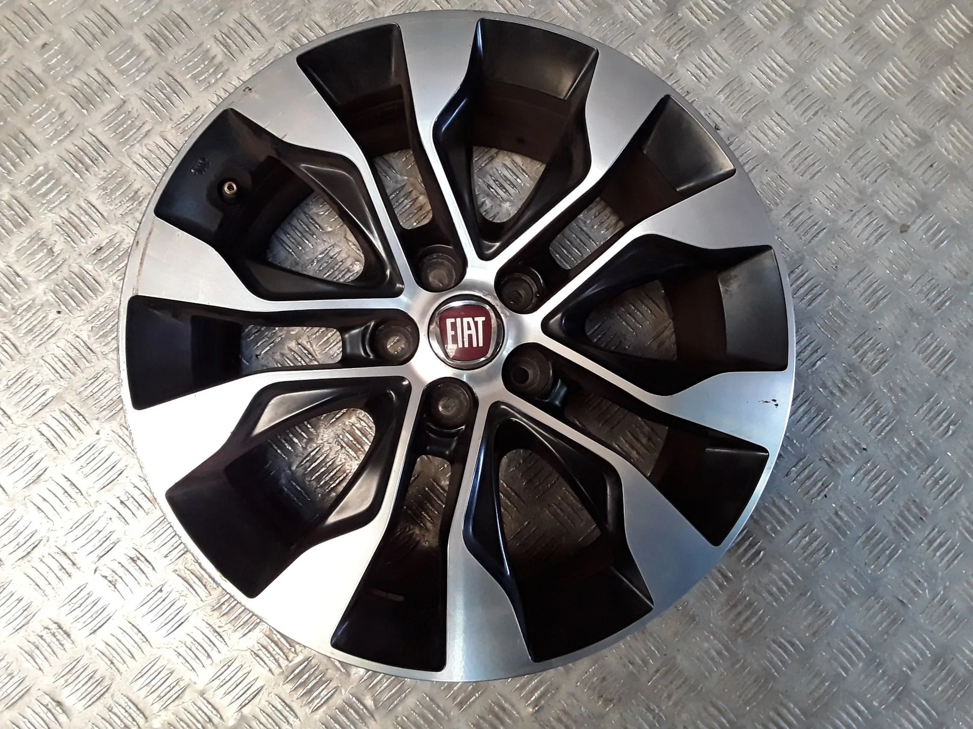 Llanta Aluminio para Fiat Tipo Station Wagon (356_, 357_)