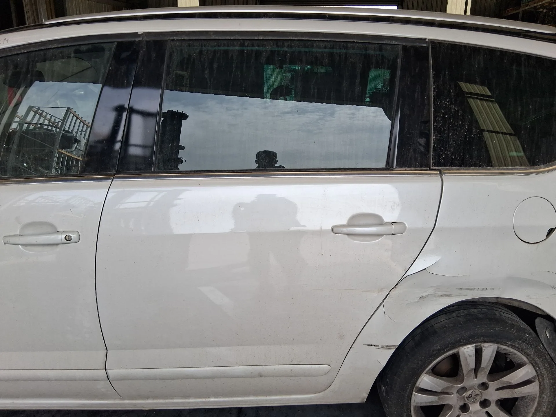 Puerta Trasera Izquierda para Peugeot 5008 (0U_, 0E_)