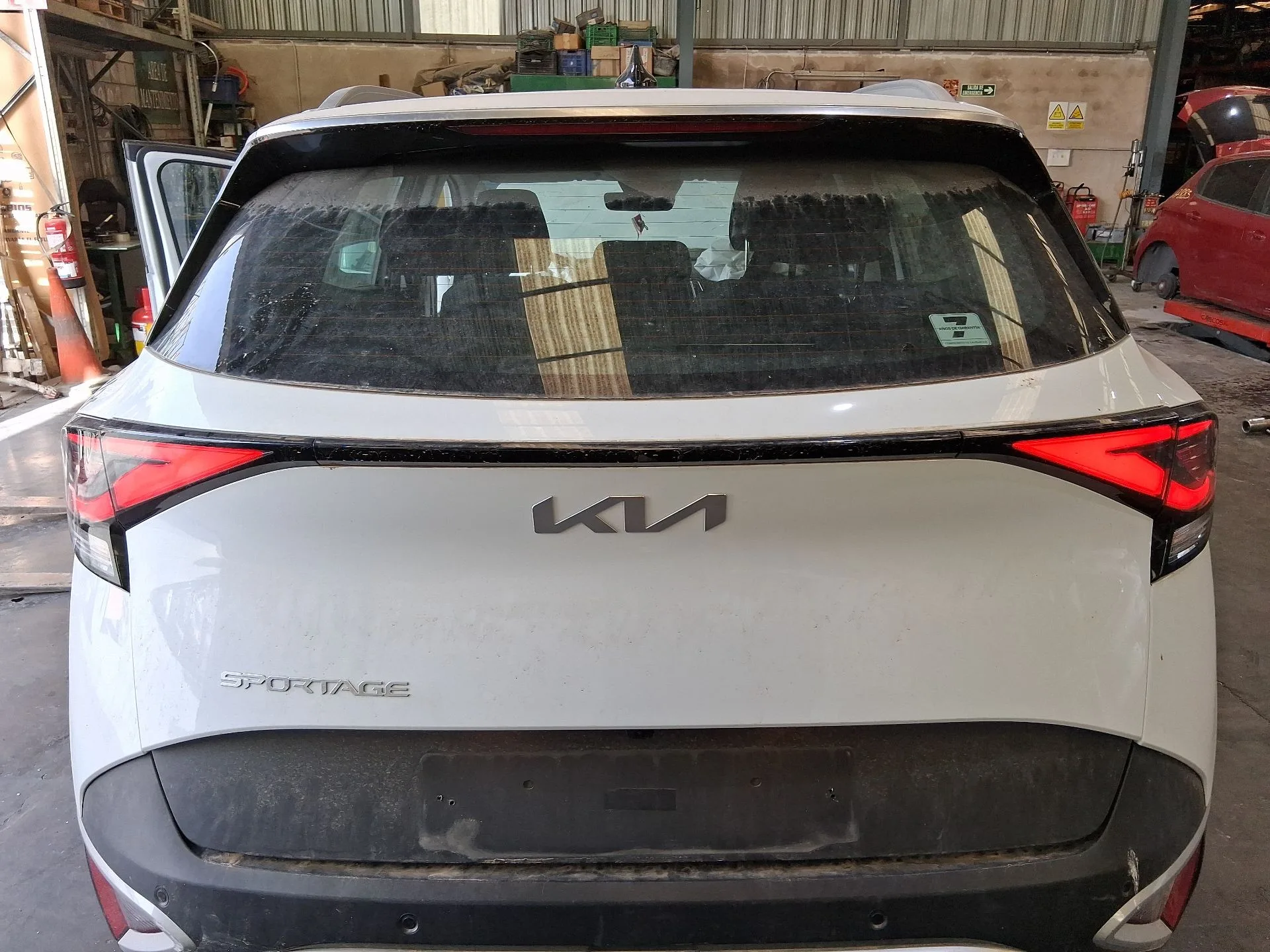 Porton Trasero para Kia Sportage V (Nq5)