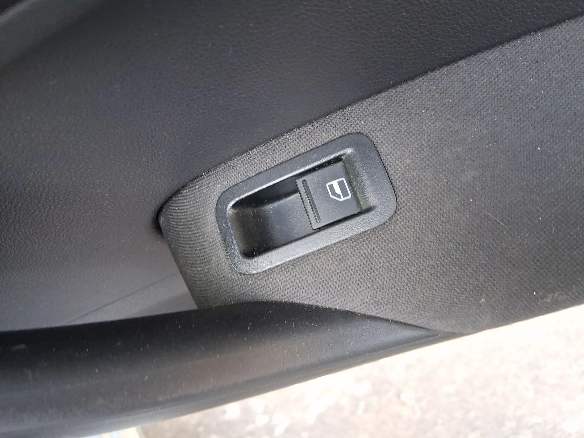 Mando Elevalunas Trasero Derecho para Volkswagen Polo V (6R1, 6C1)