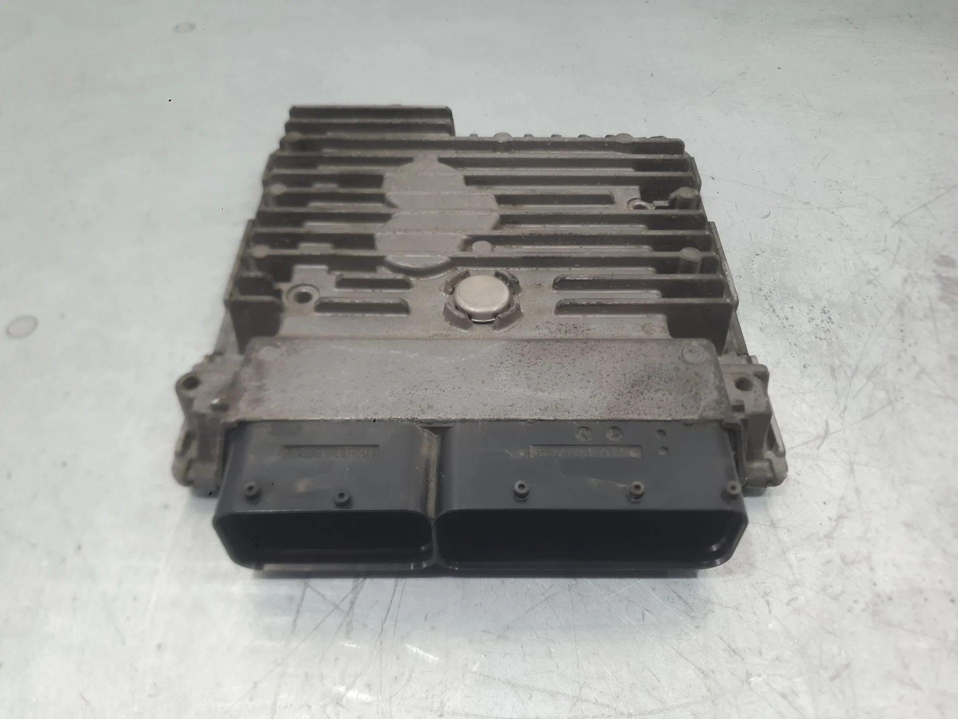 Centralita Motor Uce para Volkswagen Polo V (6R1, 6C1)