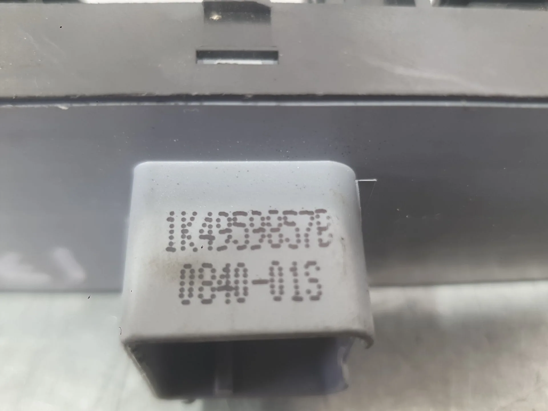 Mando Elevalunas Delantero Izquierdo para Volkswagen Polo V (6R1, 6C1)