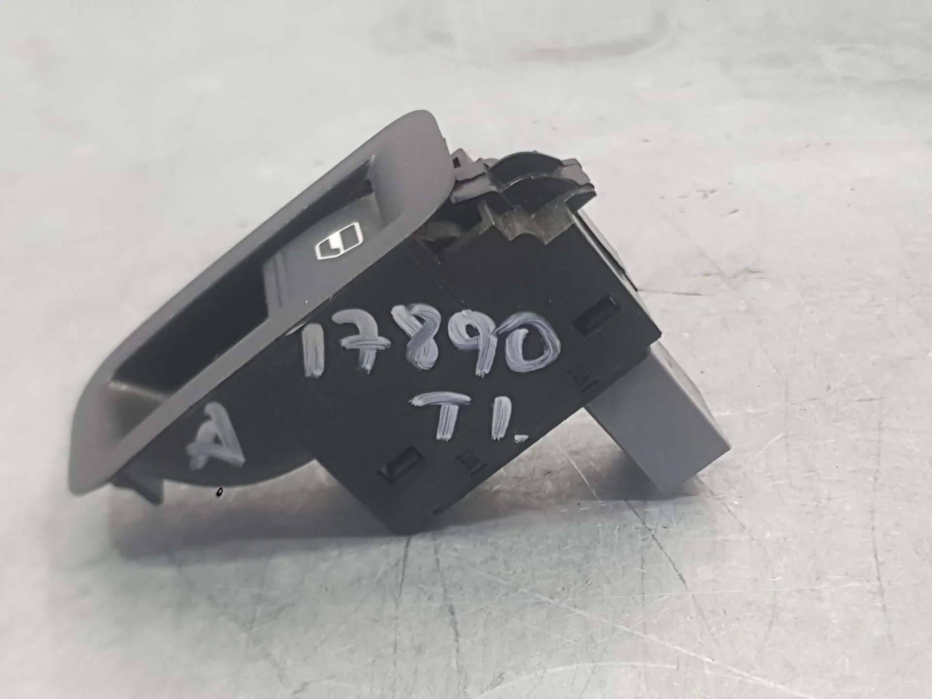 Mando Elevalunas Trasero Izquierdo para Volkswagen Polo V (6R1, 6C1)