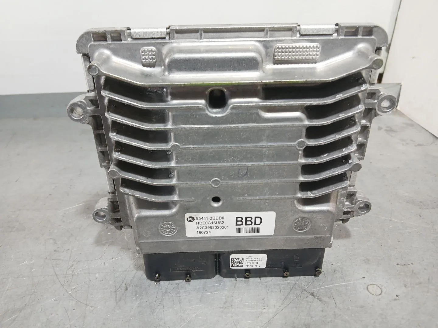 Centralita Motor Uce para Kia Niro I (De)