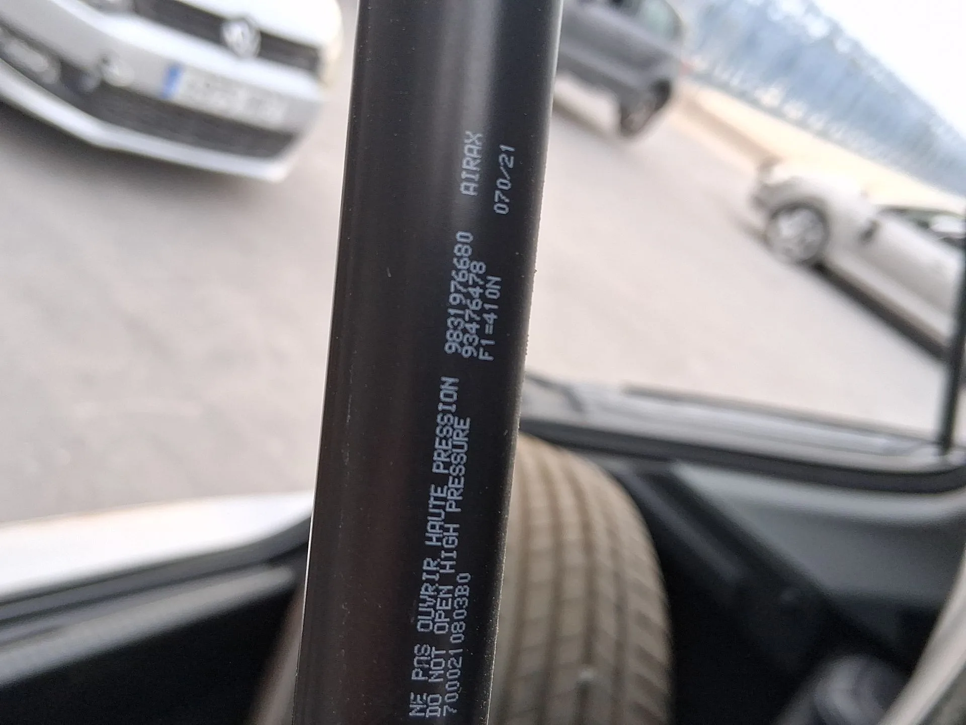 Amortiguadores Maletero / Porton para Opel Corsa F (P2Jo)