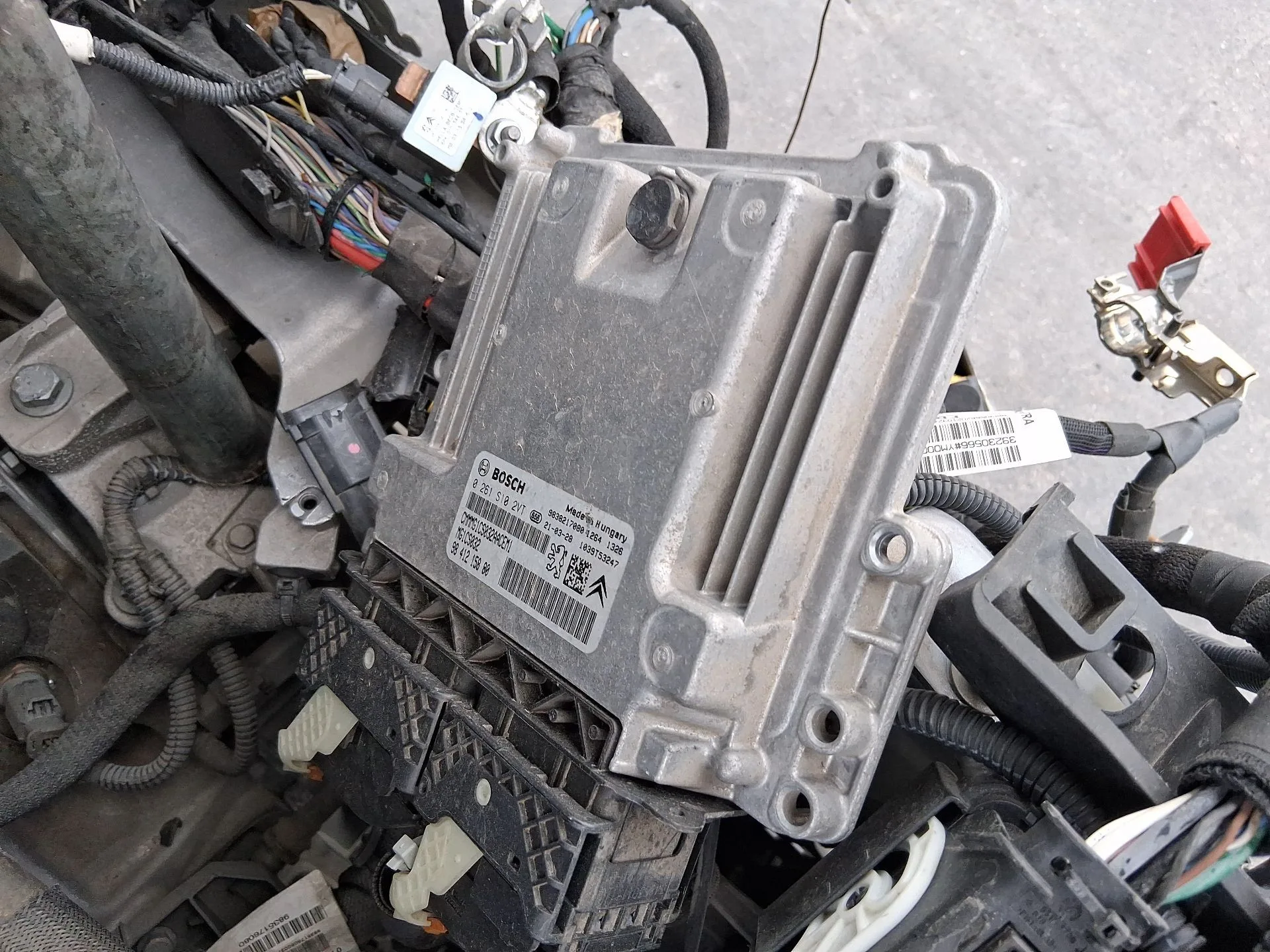 Centralita Motor Uce para Opel Corsa F (P2Jo)