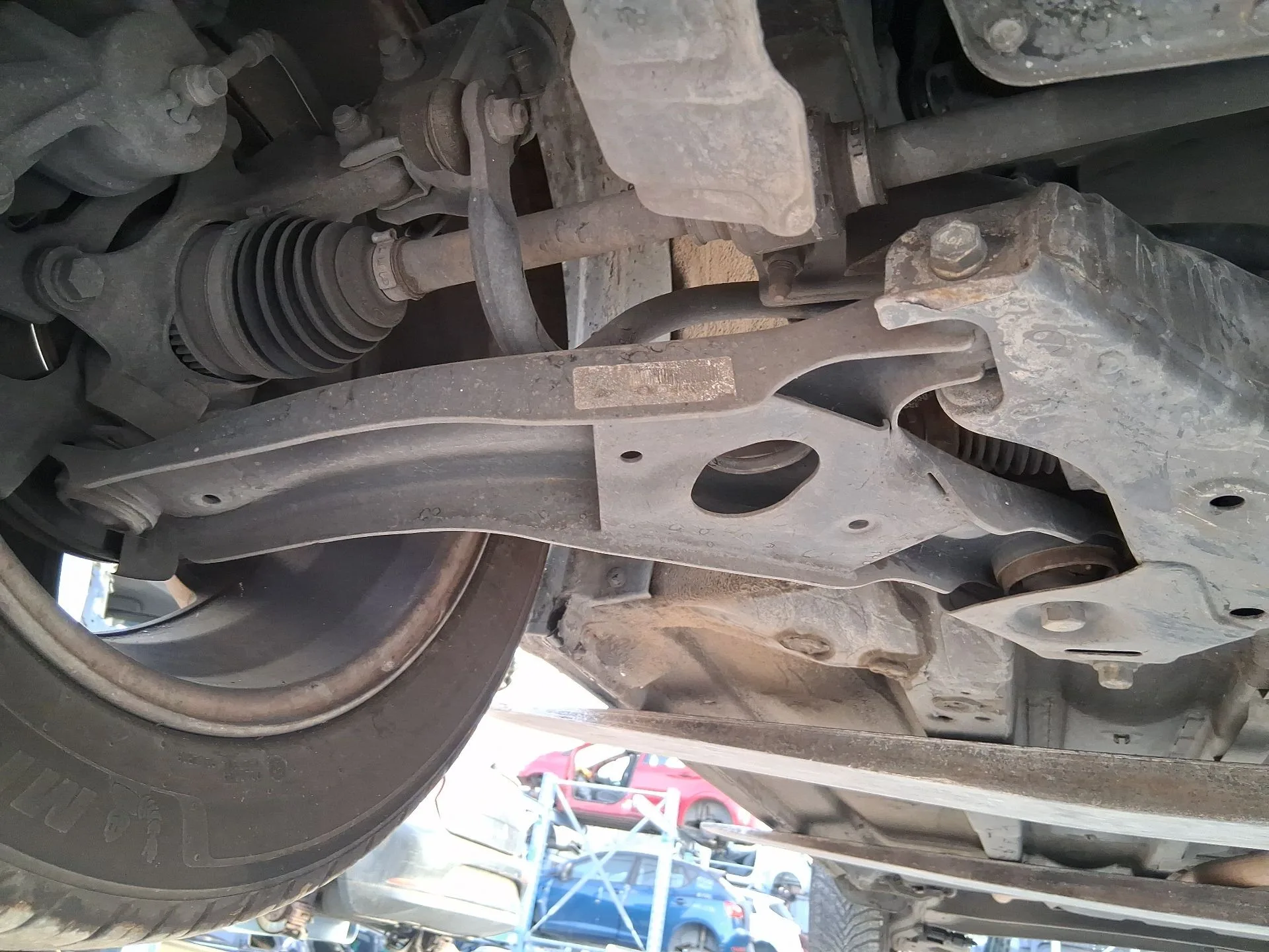 Brazo Suspension Inferior Delantero Derecho para Hyundai Ix20 (Jc)