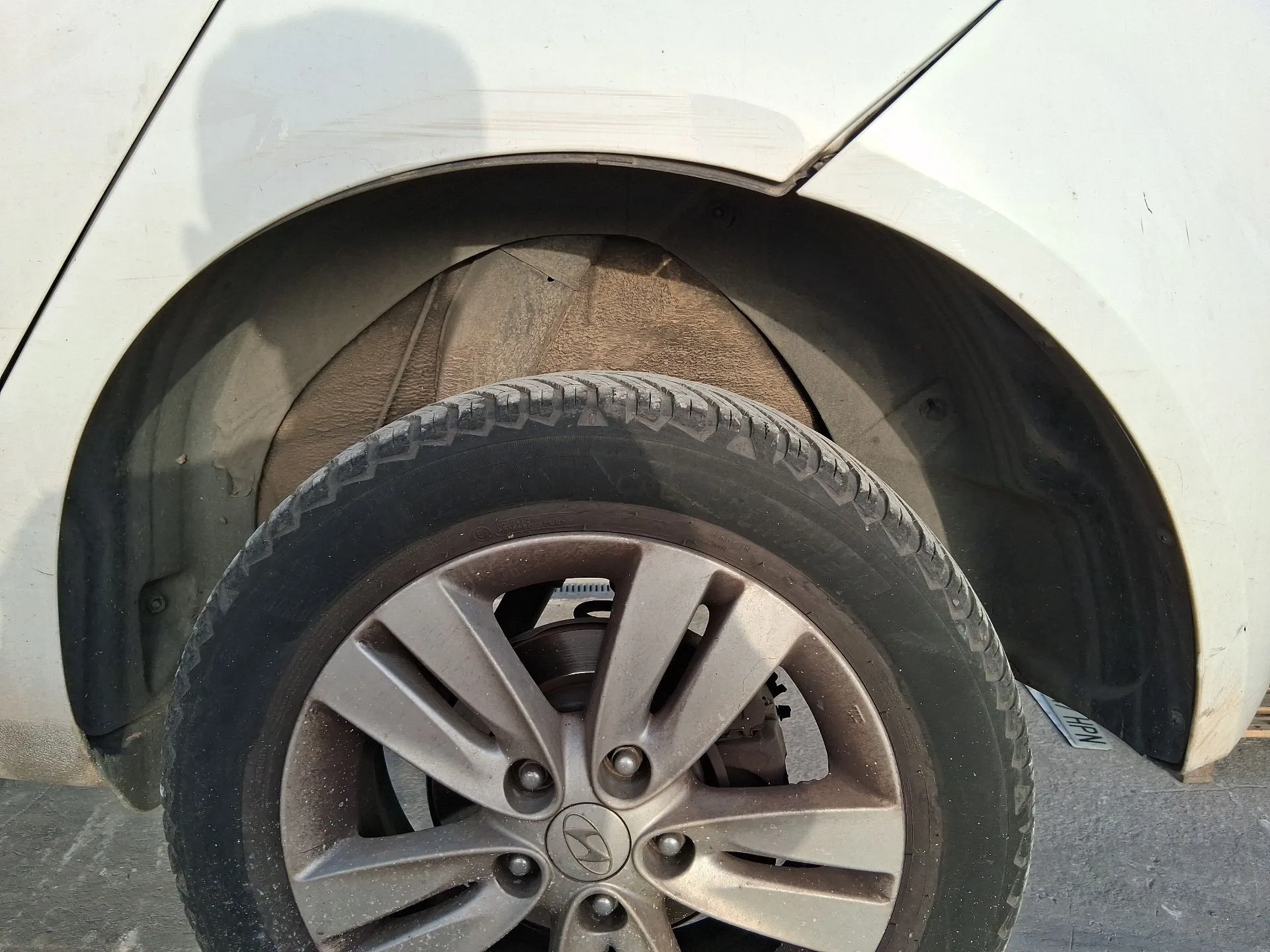 Plastico Pase Rueda Tras. Izq. para Hyundai Ix20 (Jc)