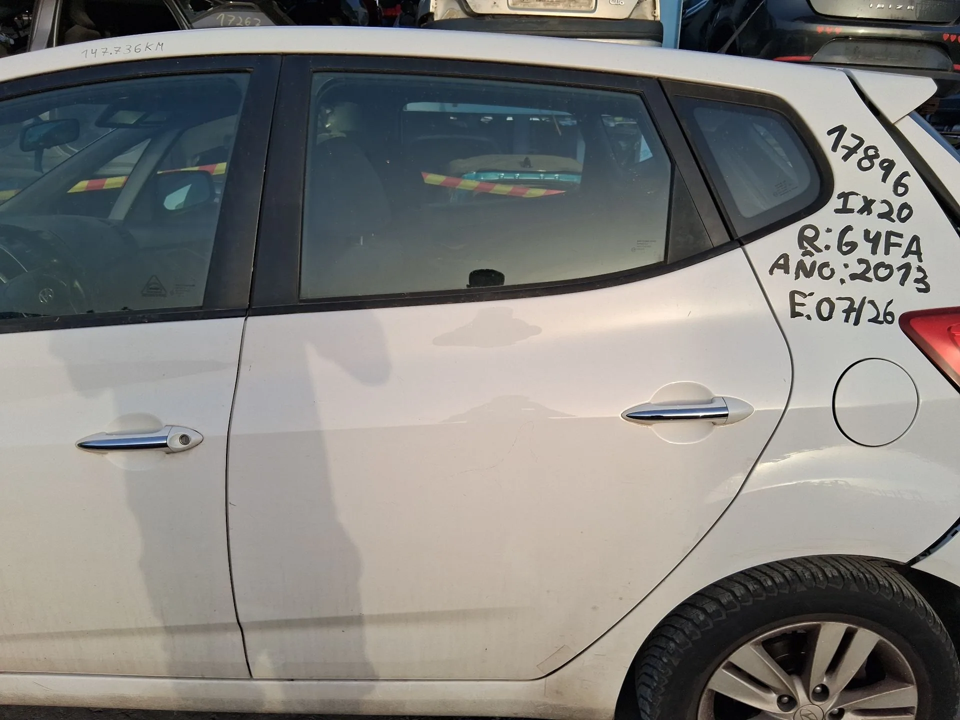 Puerta Trasera Izquierda para Hyundai Ix20 (Jc)