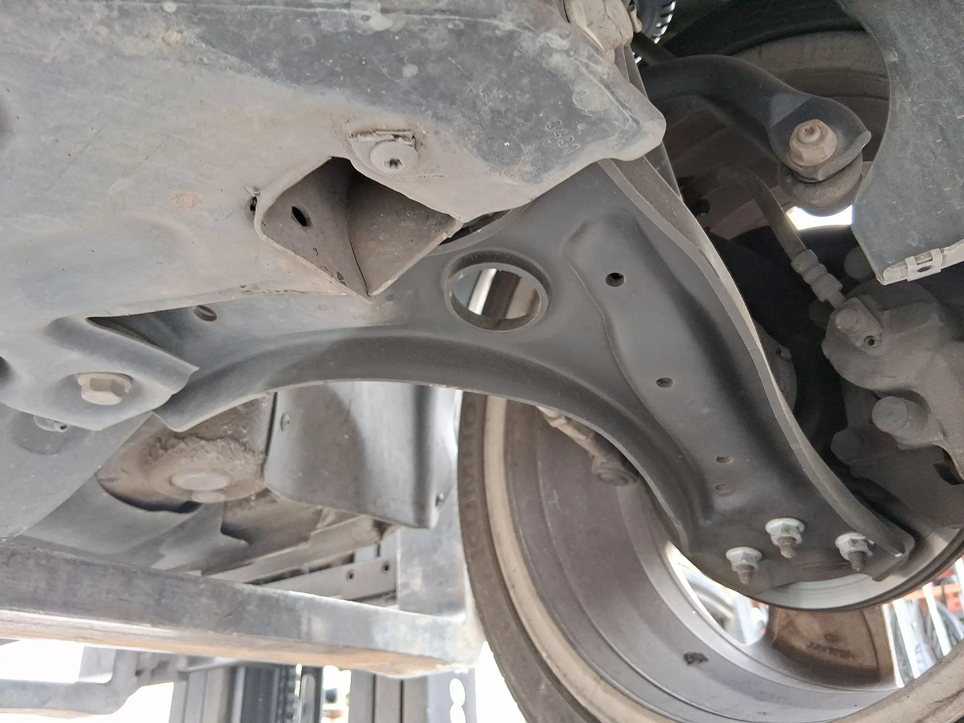 Brazo Suspension Inferior Delantero Izquierdo para Seat Toledo Iv (Kg3)