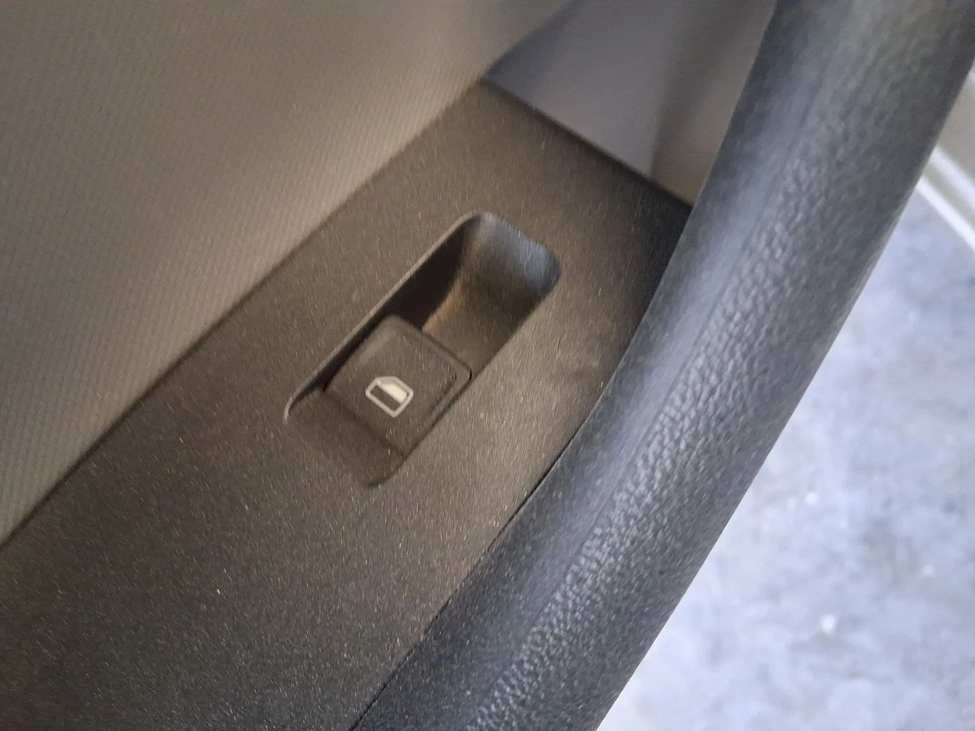 Mando Elevalunas Trasero Izquierdo para Seat Toledo Iv (Kg3)
