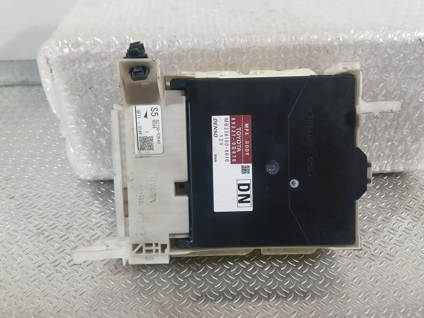 Caja Reles / Fusibles para Toyota Yaris (_P13_)