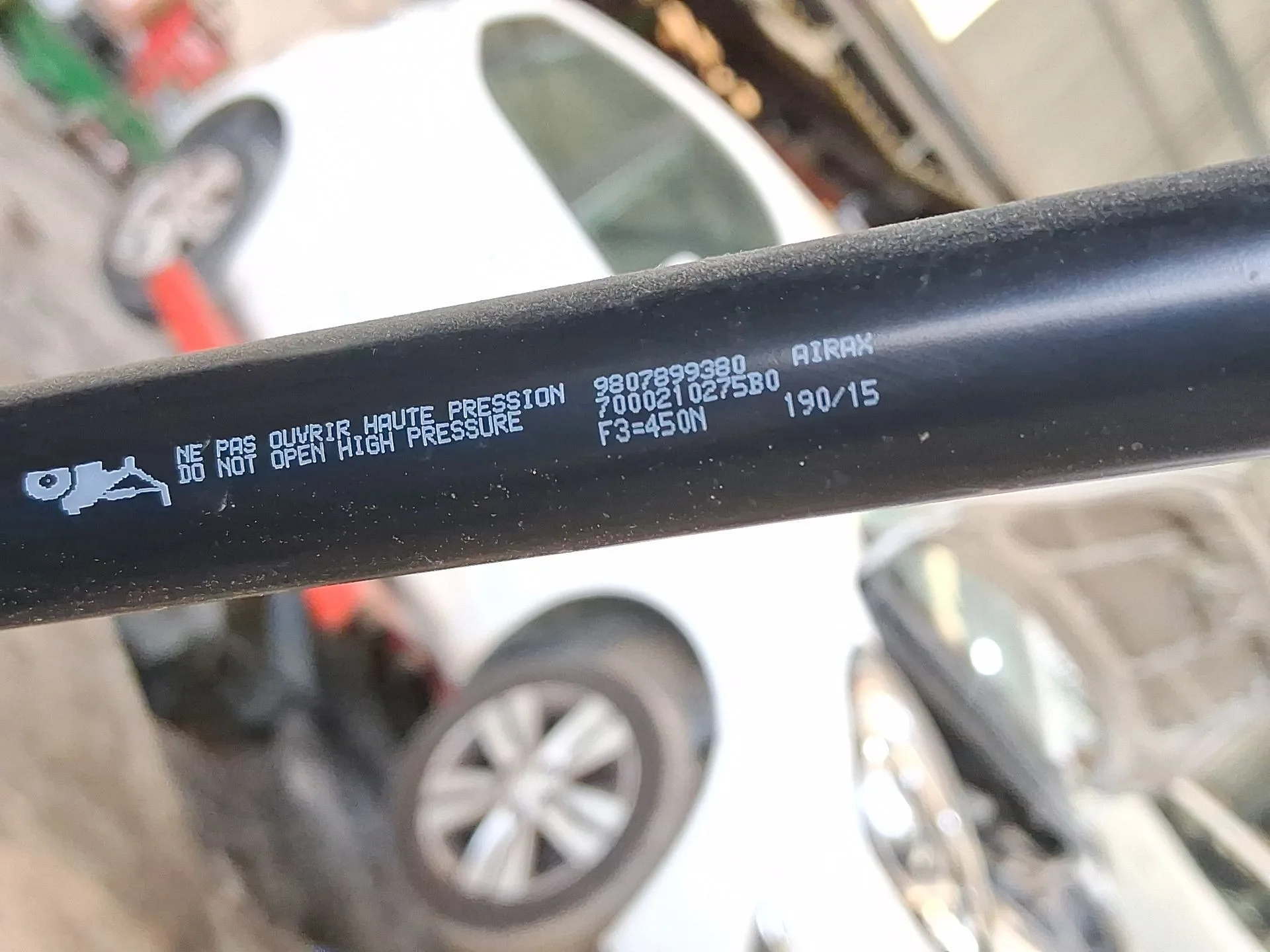 Amortiguadores Maletero / Porton para Peugeot 308 Ii (Lb_, Lp_, Lw_, Lh_, L3_)