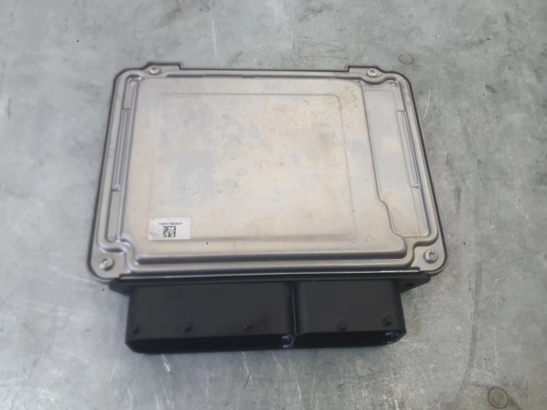 Centralita Motor Uce para Skoda Kamiq (Nw4)
