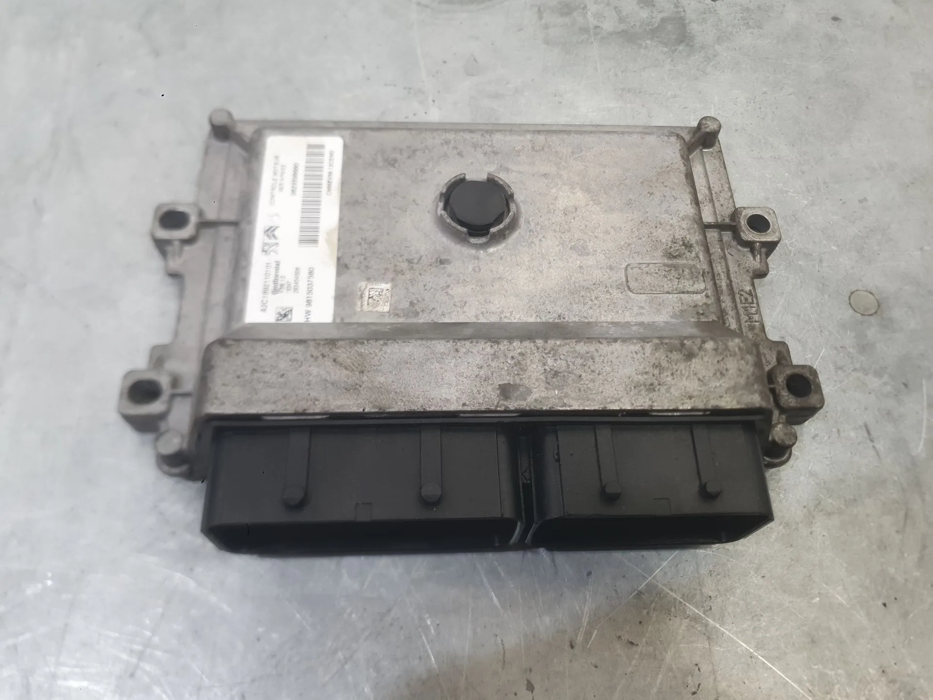 Centralita Motor Uce para Peugeot 208