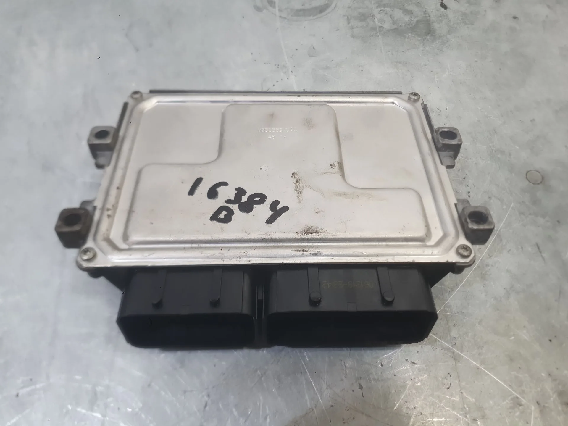 Centralita Motor Uce para Peugeot 208