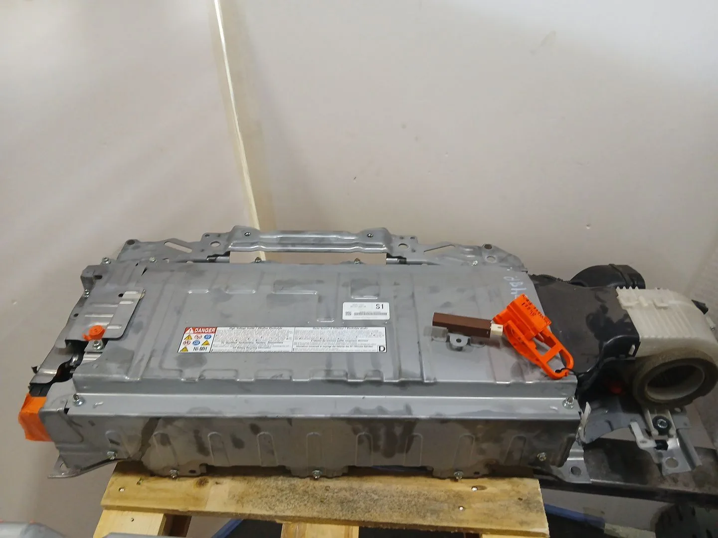 Bateria para Toyota Auris (-E18) 1.8 Hybrid (Zwee186)