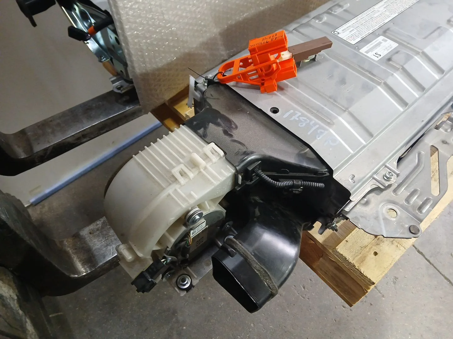 Bateria para Toyota Auris (-E18) 1.8 Hybrid (Zwee186)
