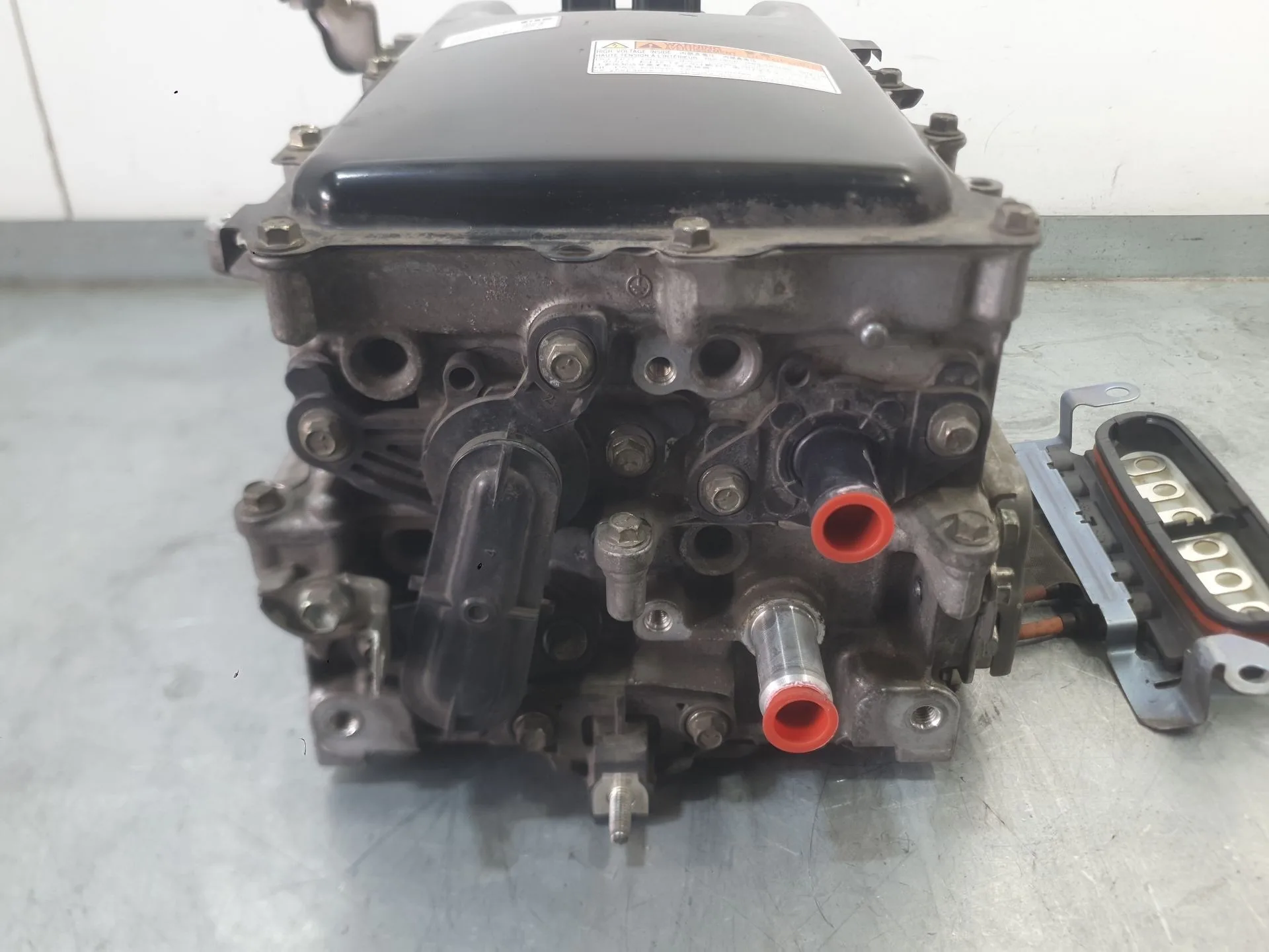Convertidor para Toyota Corolla Sedan (_E21_)
