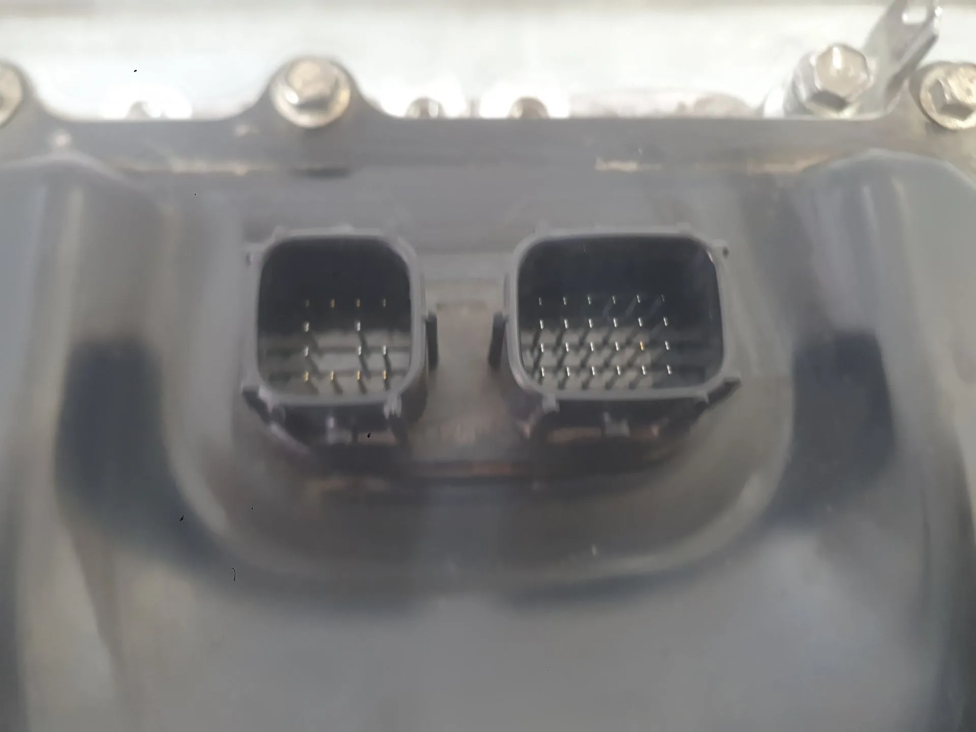 Convertidor para Toyota Corolla Sedan (_E21_)
