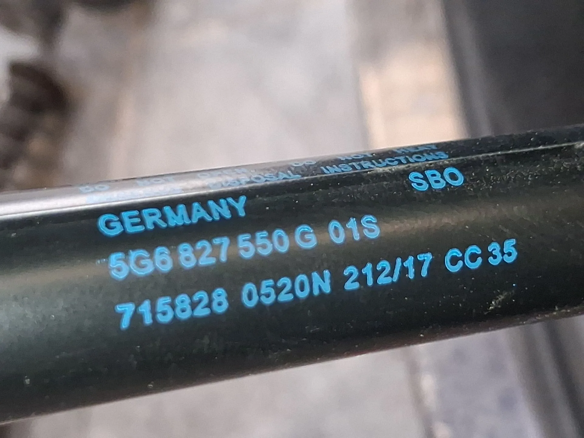 Amortiguadores Maletero / Porton para Volkswagen Golf Vii (5G1, Bq1, Be1, Be2)