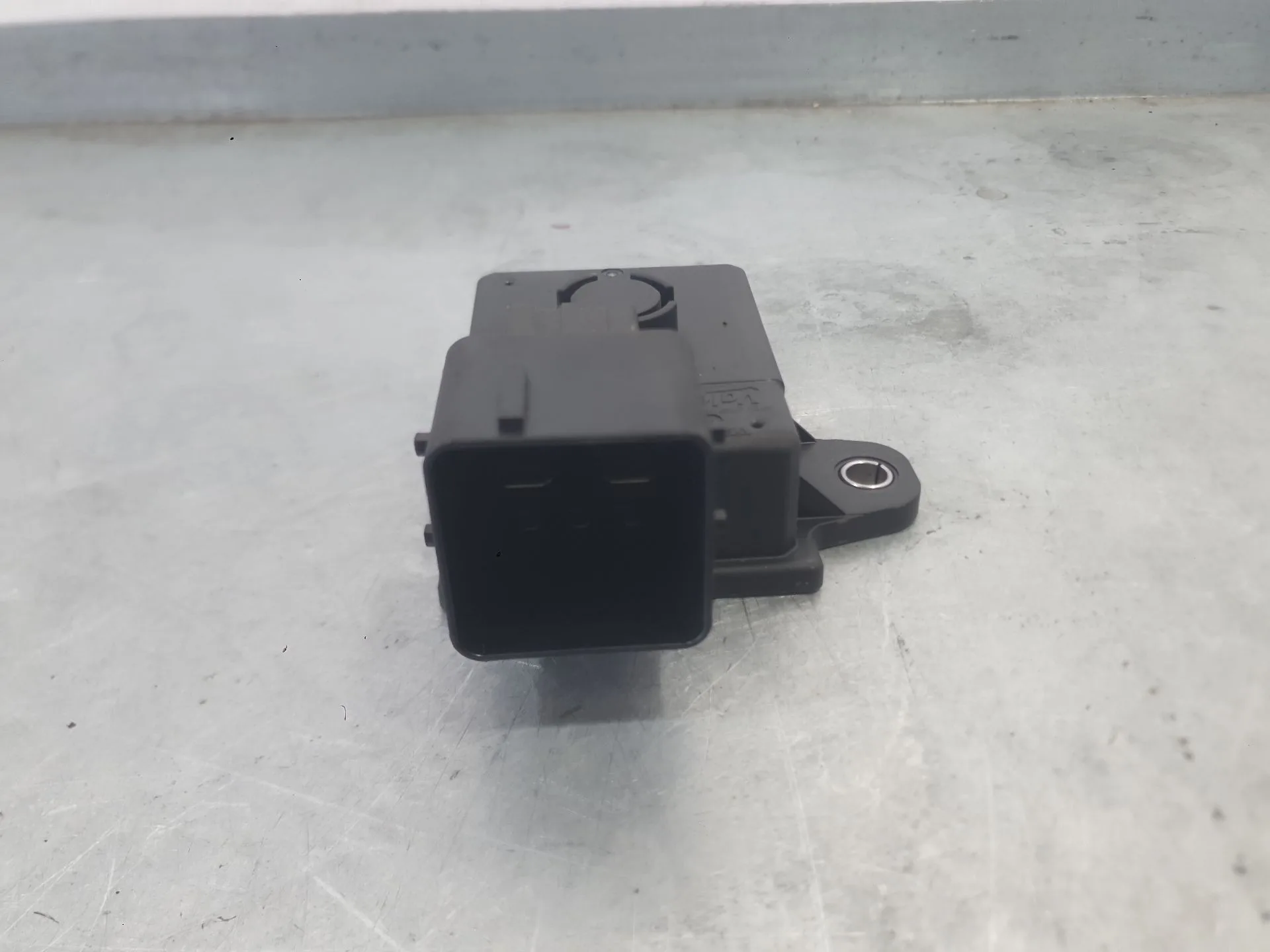 Caja Precalentamiento para Peugeot 208 I (Ca_, Cc_)