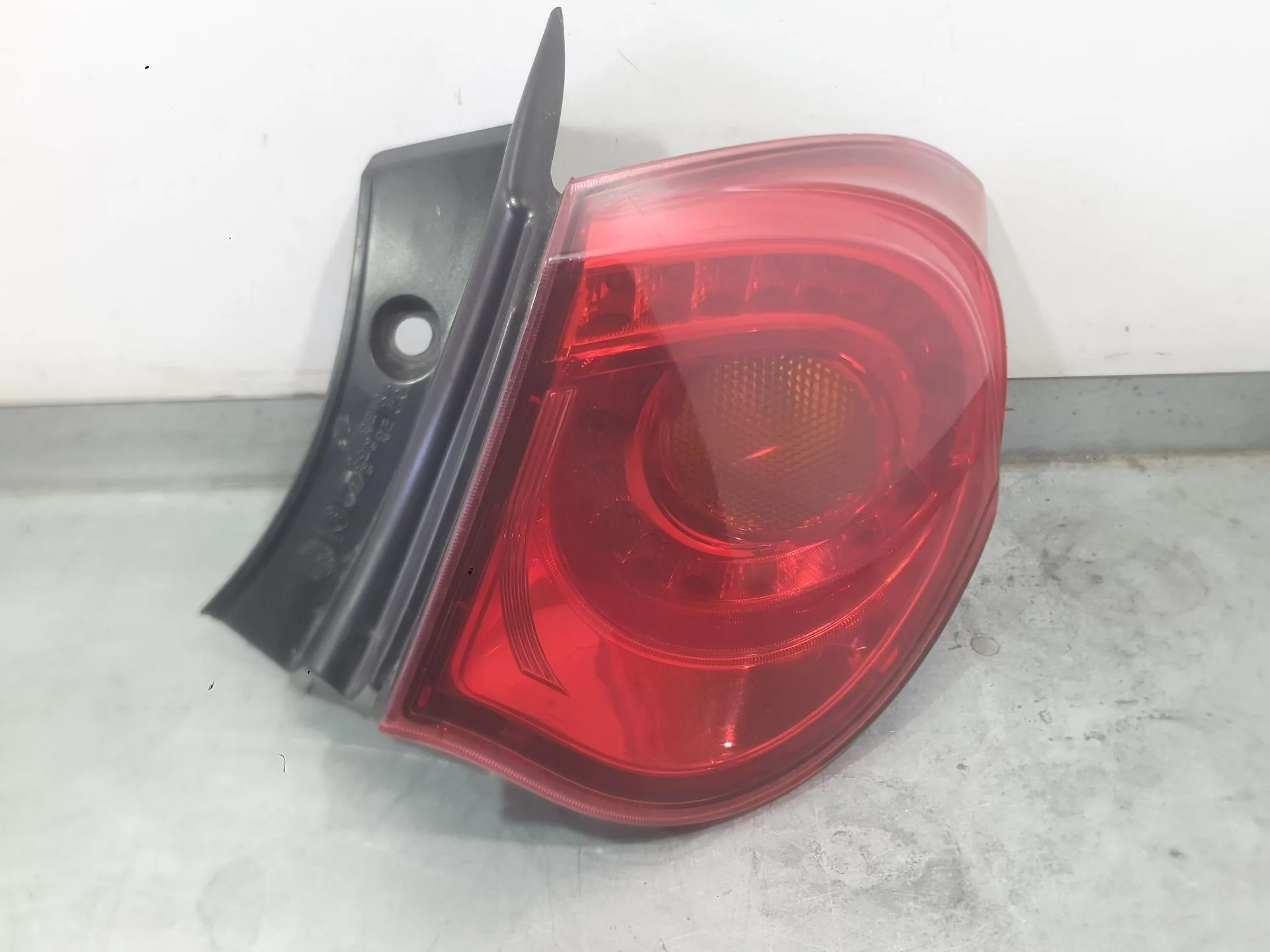 Piloto Trasero Derecho Exterior para Alfa Romeo Giulietta (940_)