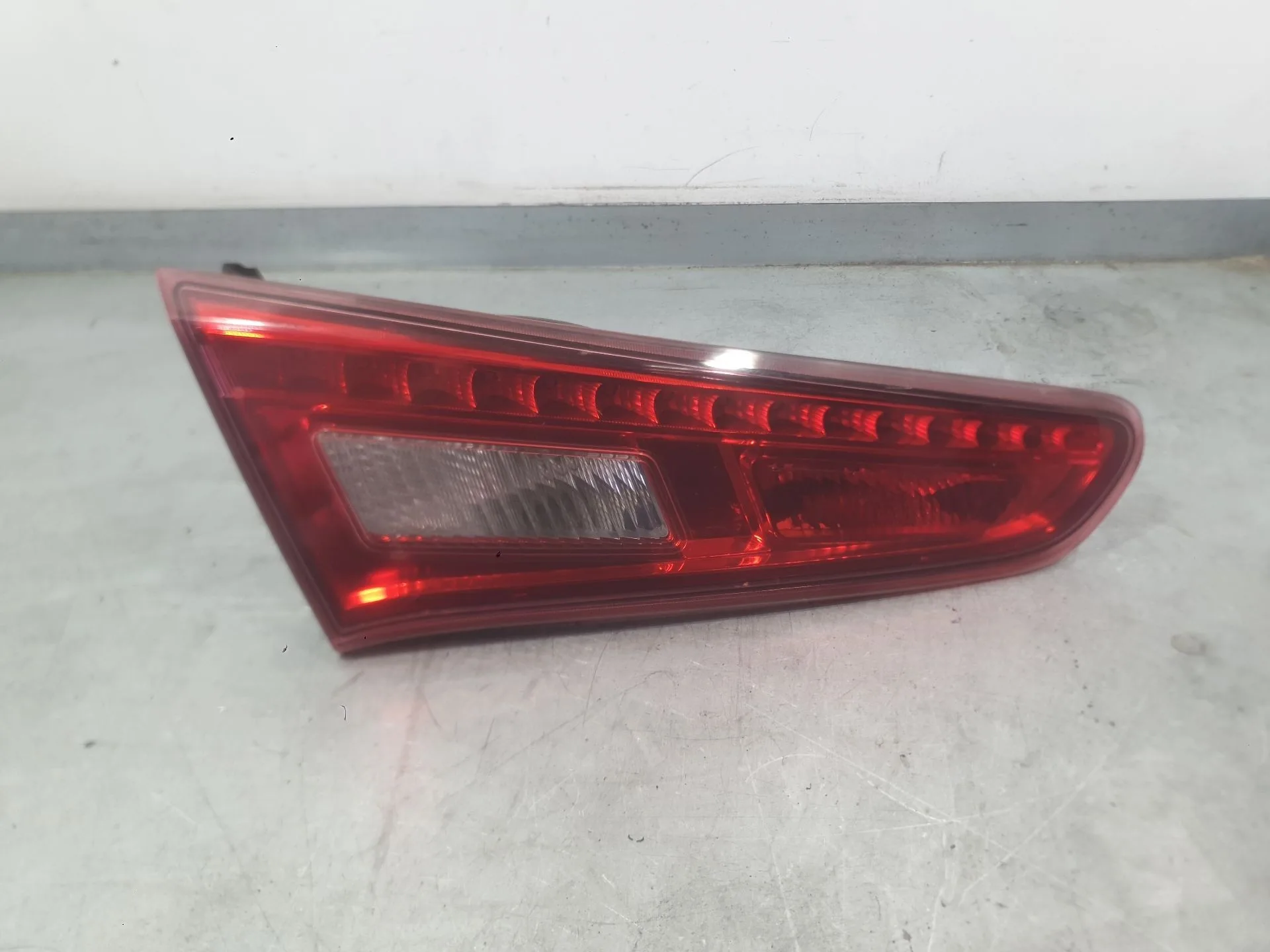 Piloto Trasero Izquierdo Interior para Alfa Romeo Giulietta (940_)