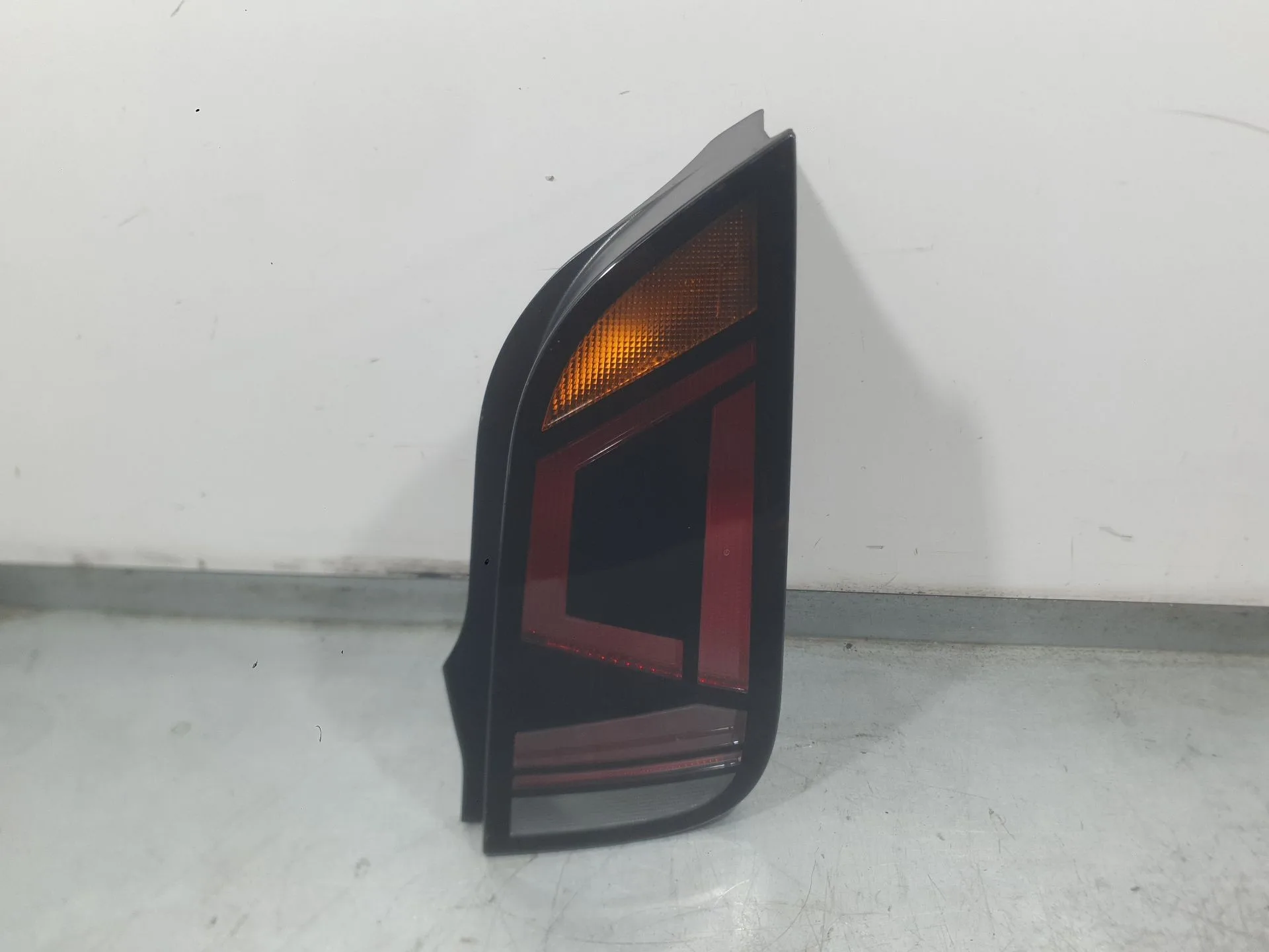 Piloto Trasero Derecho para Volkswagen Up! (121, 122, Bl1, Bl2, Bl3, 123)