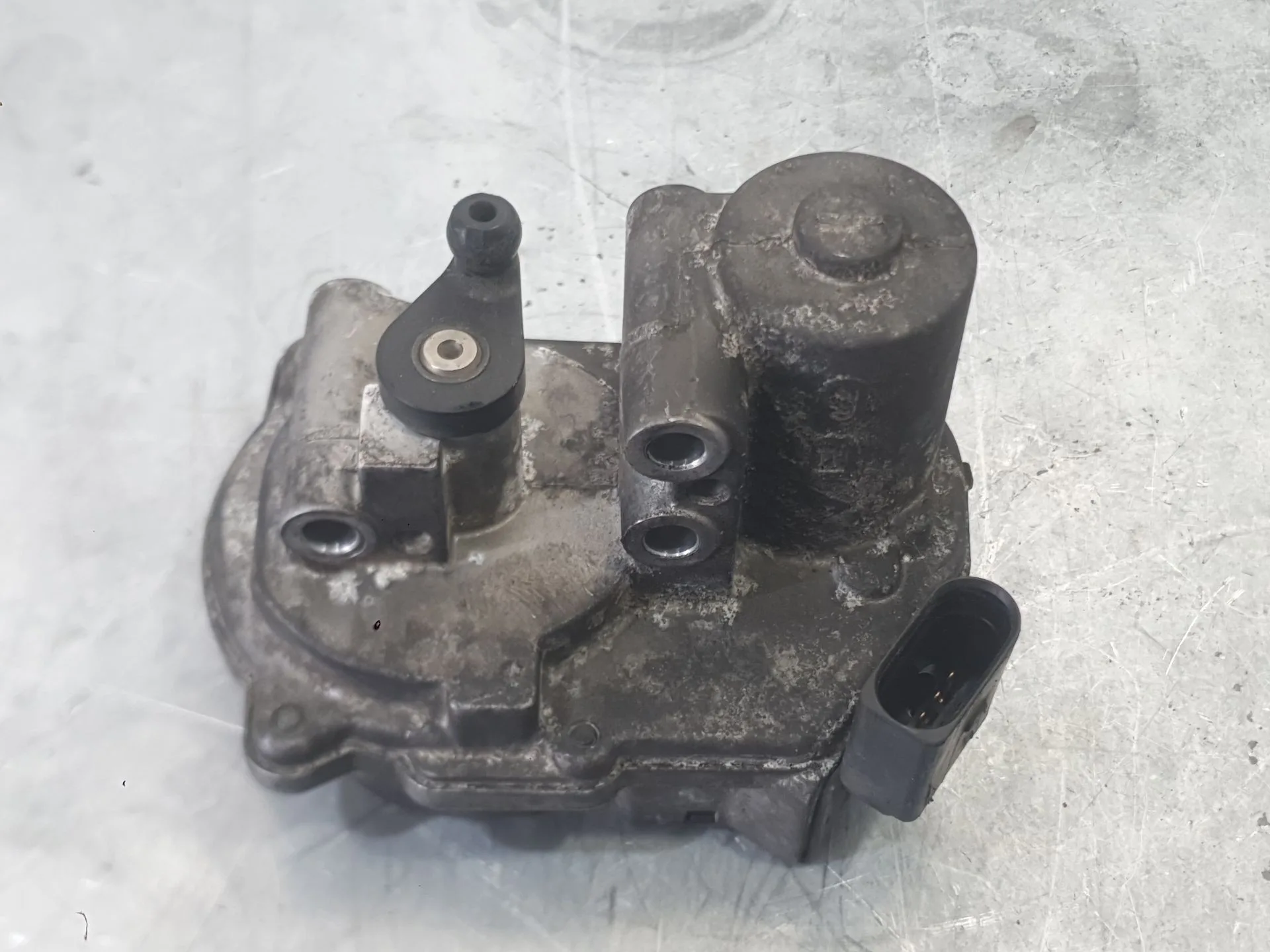 Valvula Escape para Audi Q7 (4Lb)