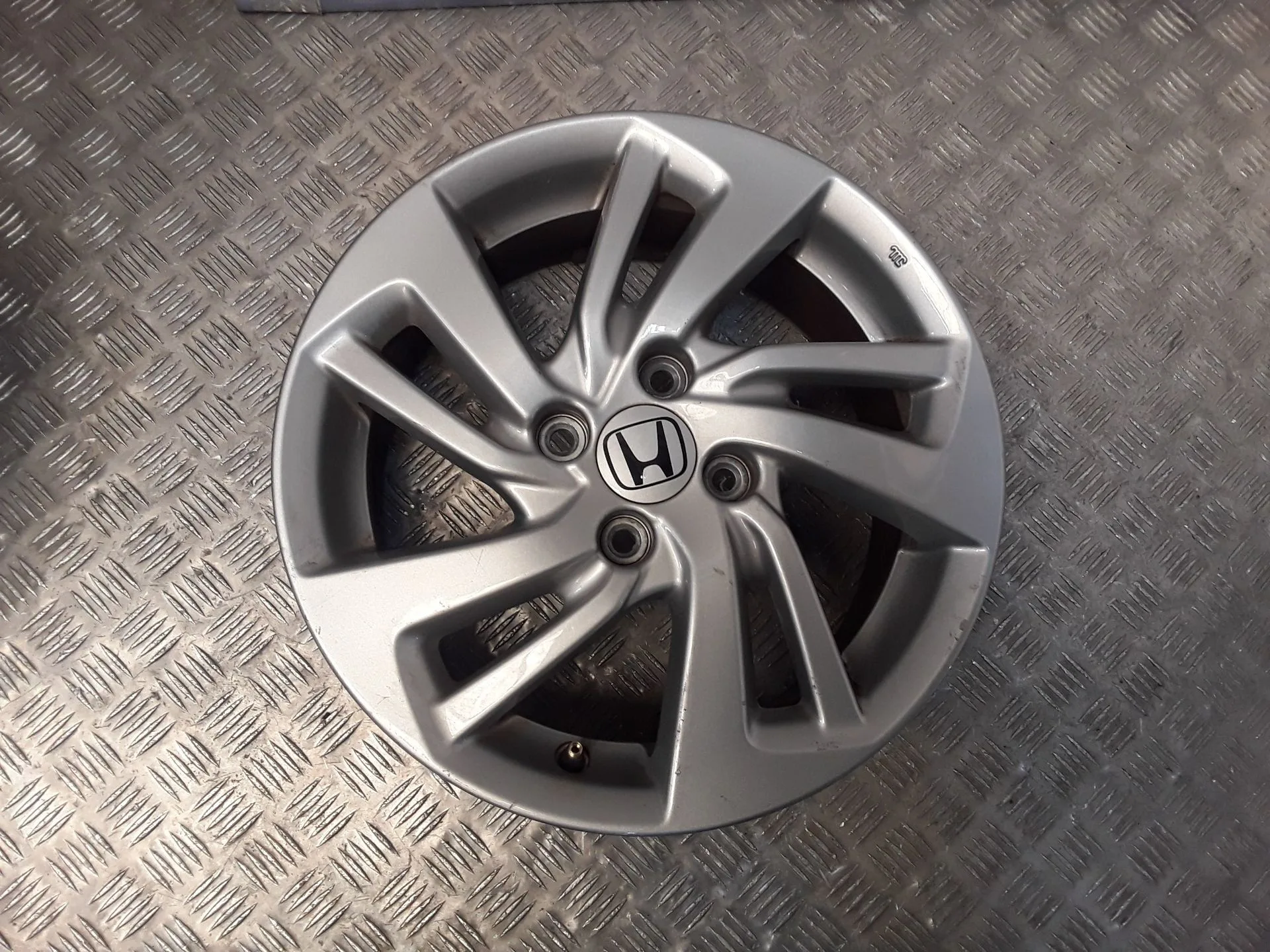 Juego Llantas Aluminio para Honda Jazz Iv (Gk_)