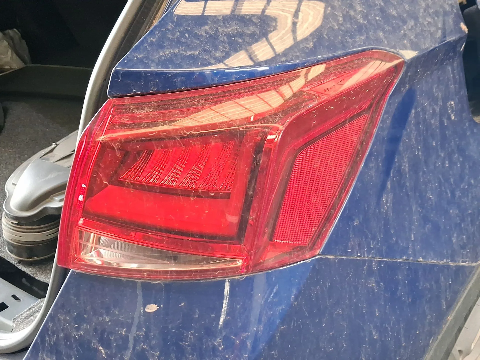 Piloto Trasero Derecho Exterior para Seat Arona (Kj7, Kjp)